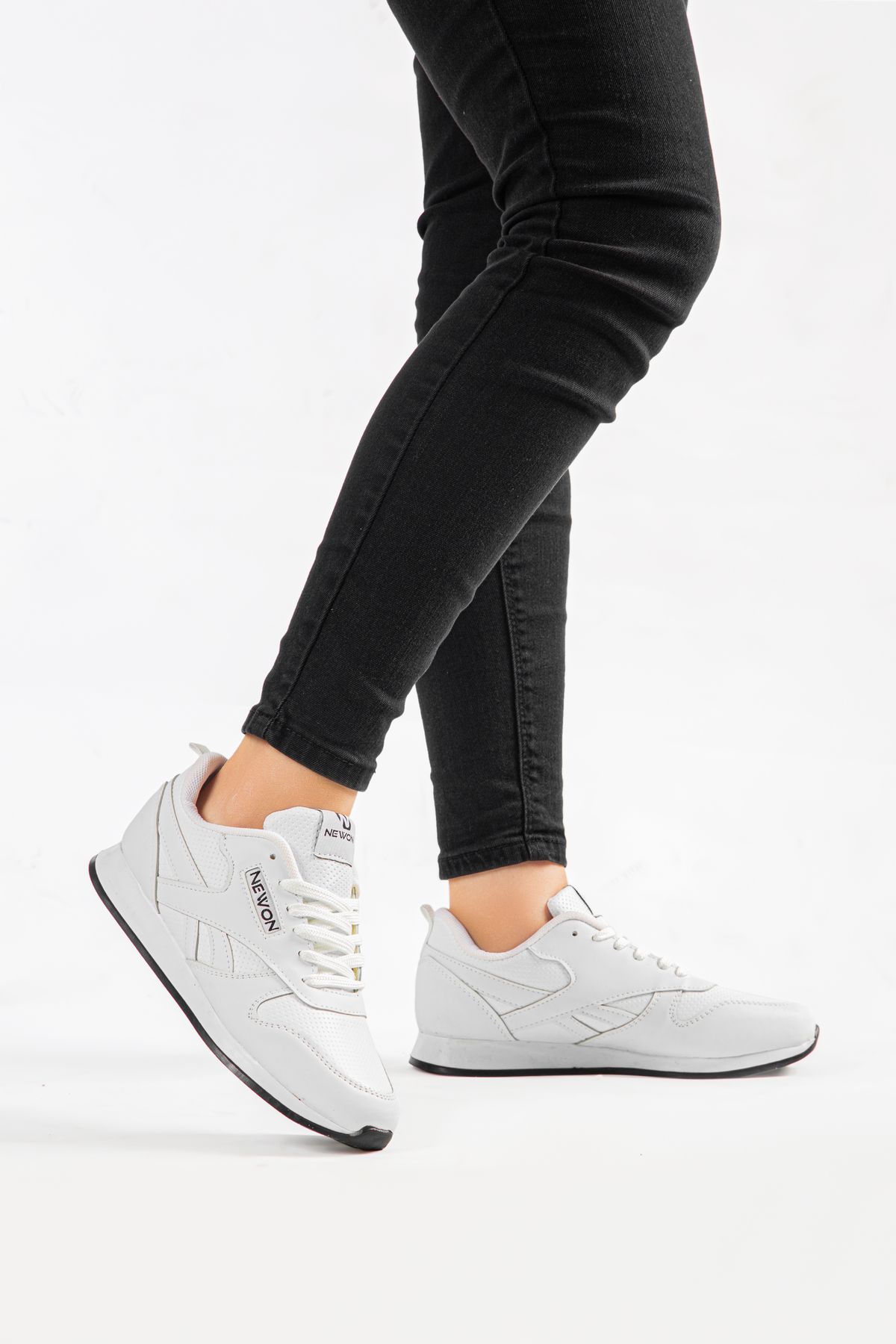 Newon Kadın Bağcıklı Günlük Rahat Taban Şık Tasarım Yürüyüş Casual Sneaker Spor Ayakkabı