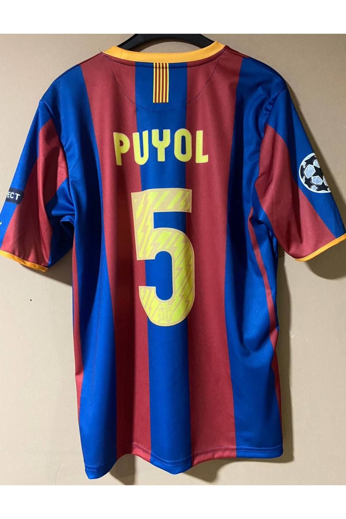 Alaturka Mix Barcelona Puyol 2010-2011 Sezonu Şampiyonlar Ligi Finali Retro Maç Forması