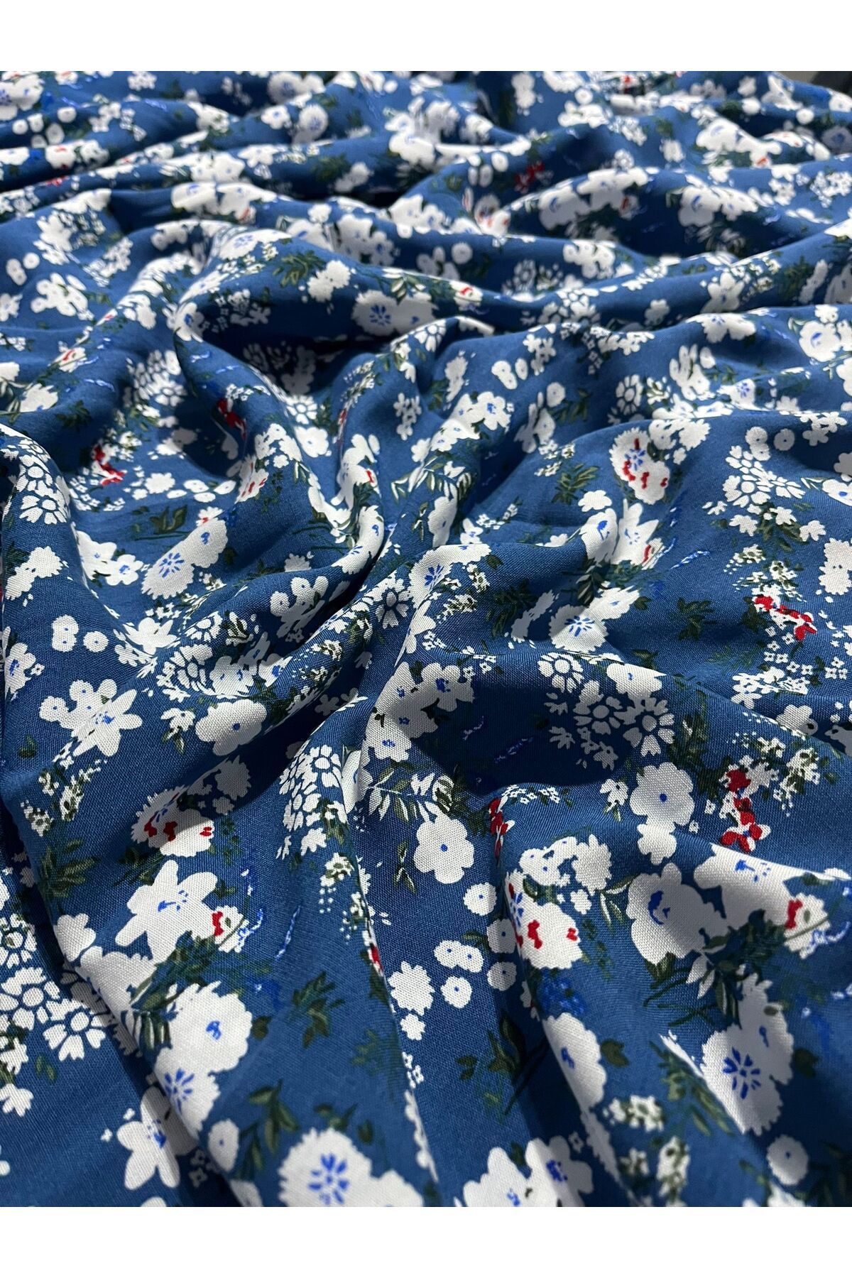Aslan Online Çift En 150 Cm Elbise Etek Gömlek Ve Kimono Dikimine Uygun Desenli Pamuklu Viskon Kumaş Mavi