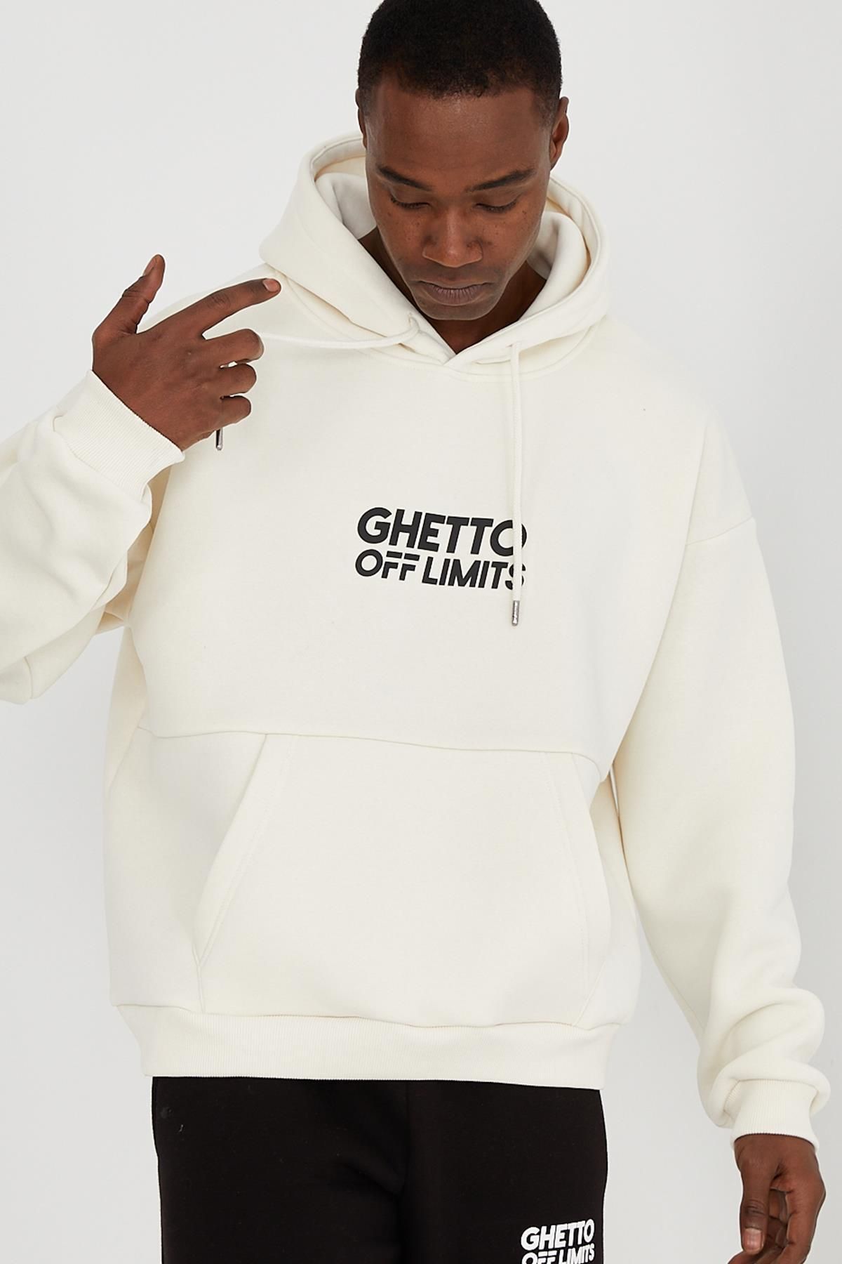 Ghetto off limits Basic Oversize Unisex Ekru Sweatshirt