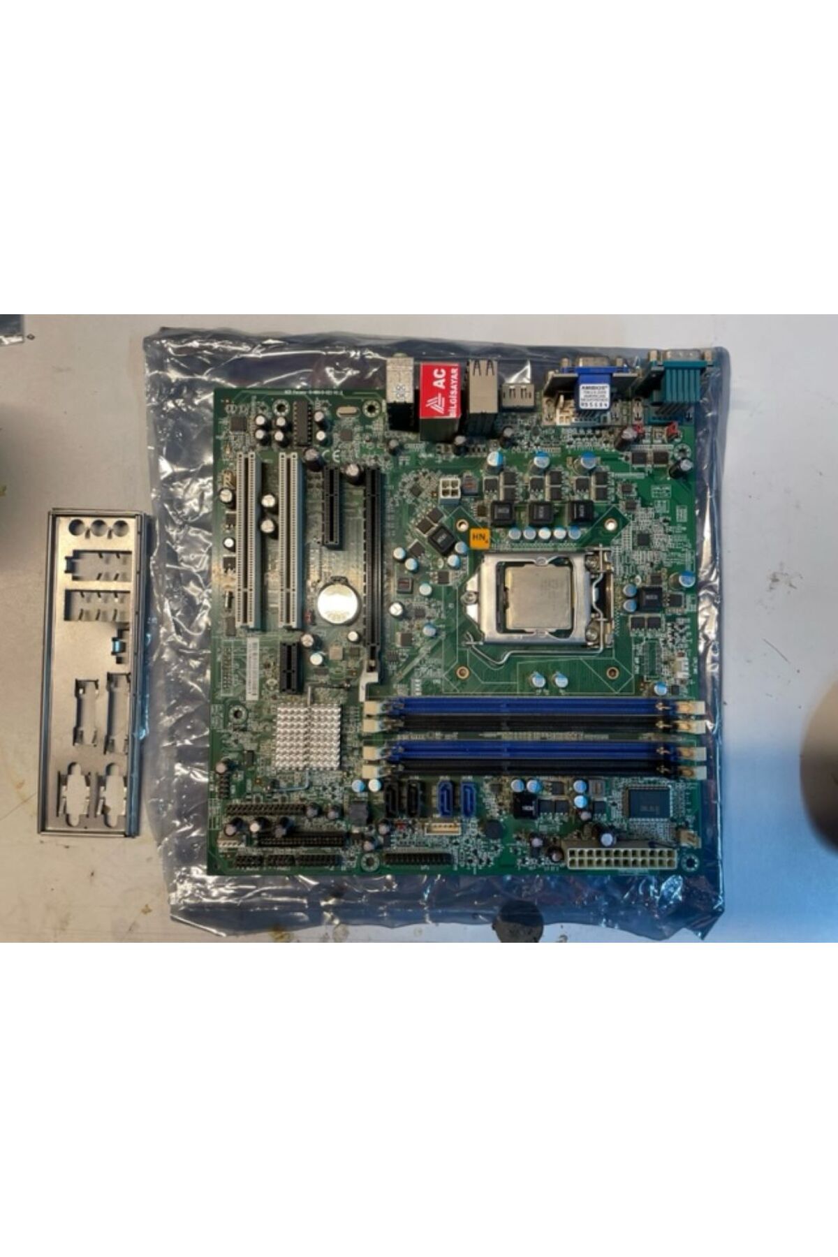 NCR Pocono H61 LGA1155 DDR3 SATA PCI-e Intel Anakart +i5 2400 İşlemci Yenilenmiş