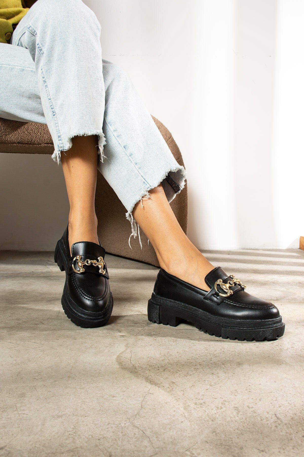 Nstil Günlük Siyah Kadın Oxford Loafer Klasik Kalın Taban Altın Tokalı Oval Burun Makosen Ayakkabı 430