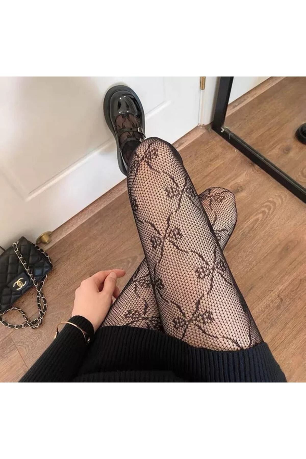 VEGAROKS Lolita Kurdele Desenli Ithal Siyah Külotlu Çorap
