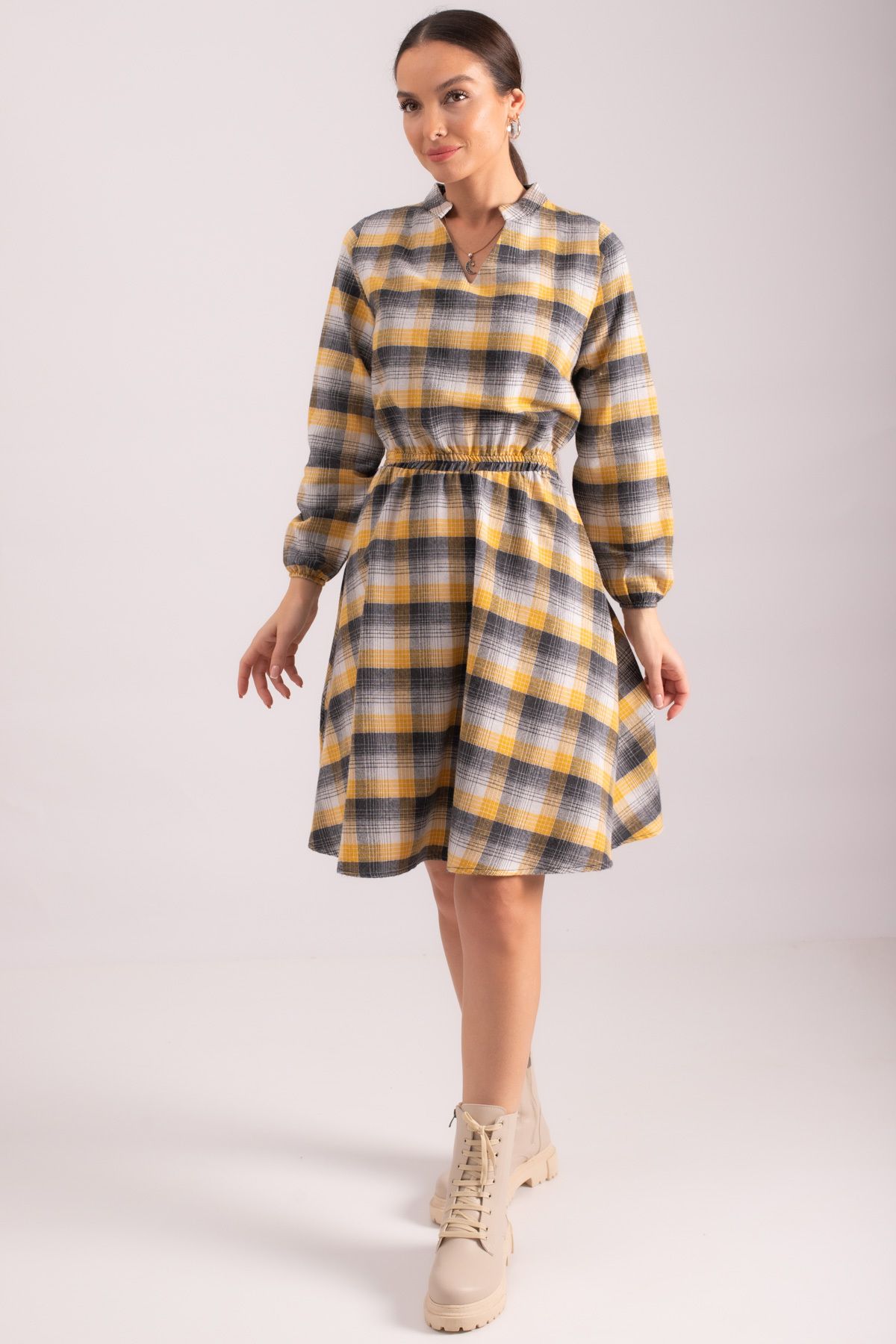 armonika Kadın Sarı V Yaka Beli Lastikli Ekose Desen Kloş Elbise ARM-24K001041