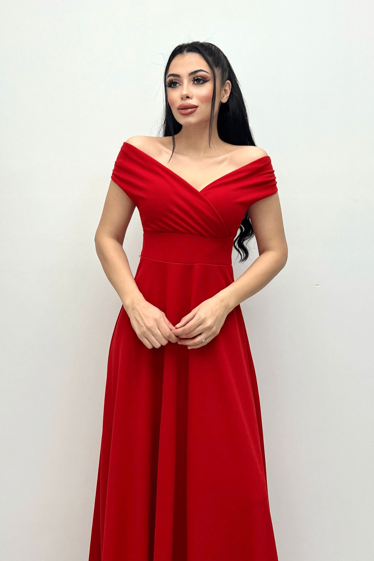 giyimmasalı Kayık Yaka Kiloş Elbise - Kırmızı
