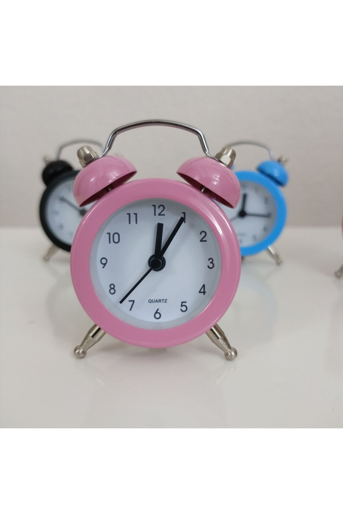 Mirdiya Pembe Renk Mini Masaüstü Analog Dekoratif Çalar Saat Masa Saati