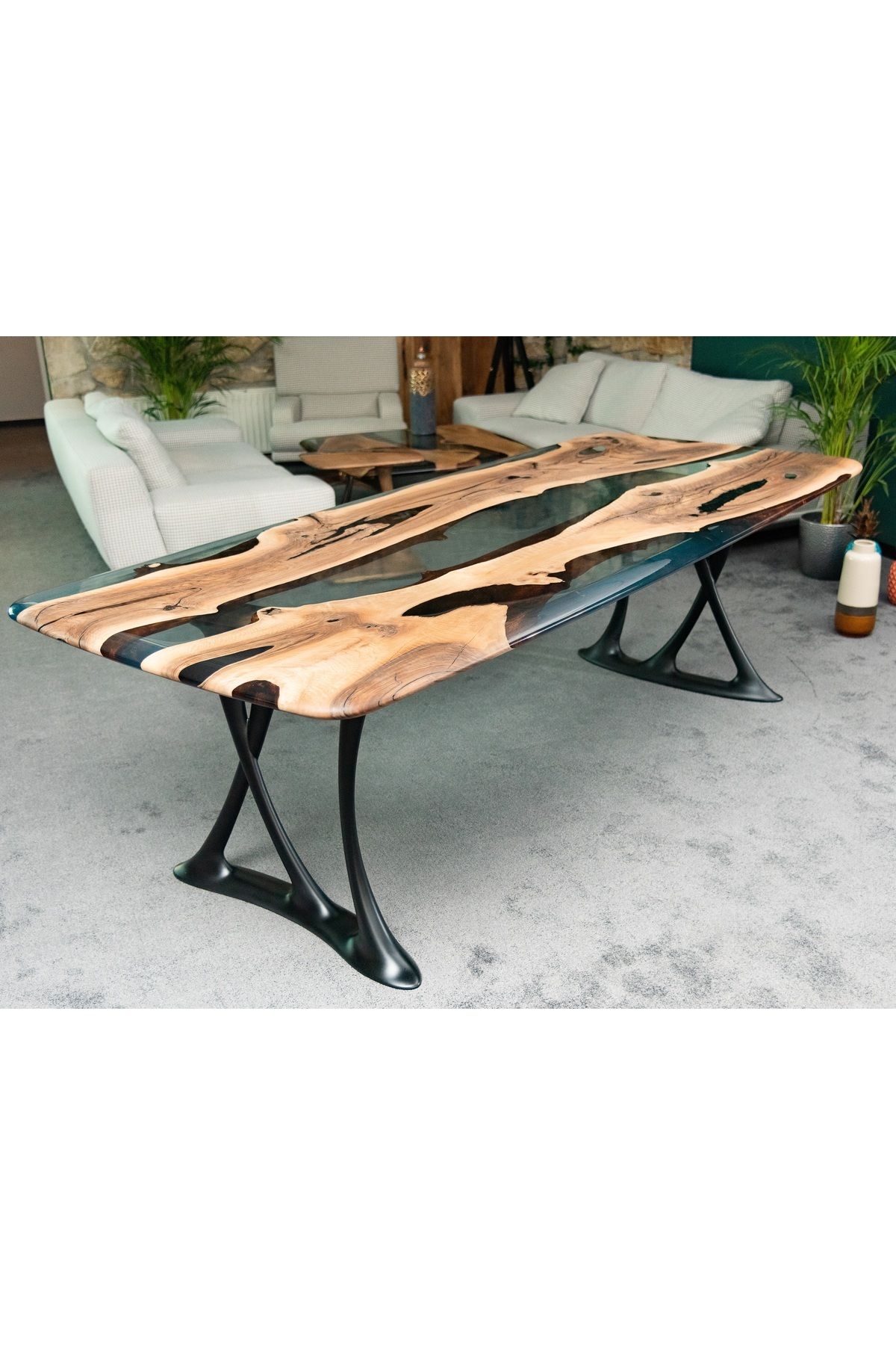 gizzwood 110x250cm Epoxy Resin Walnut Dining Table With Black Legs