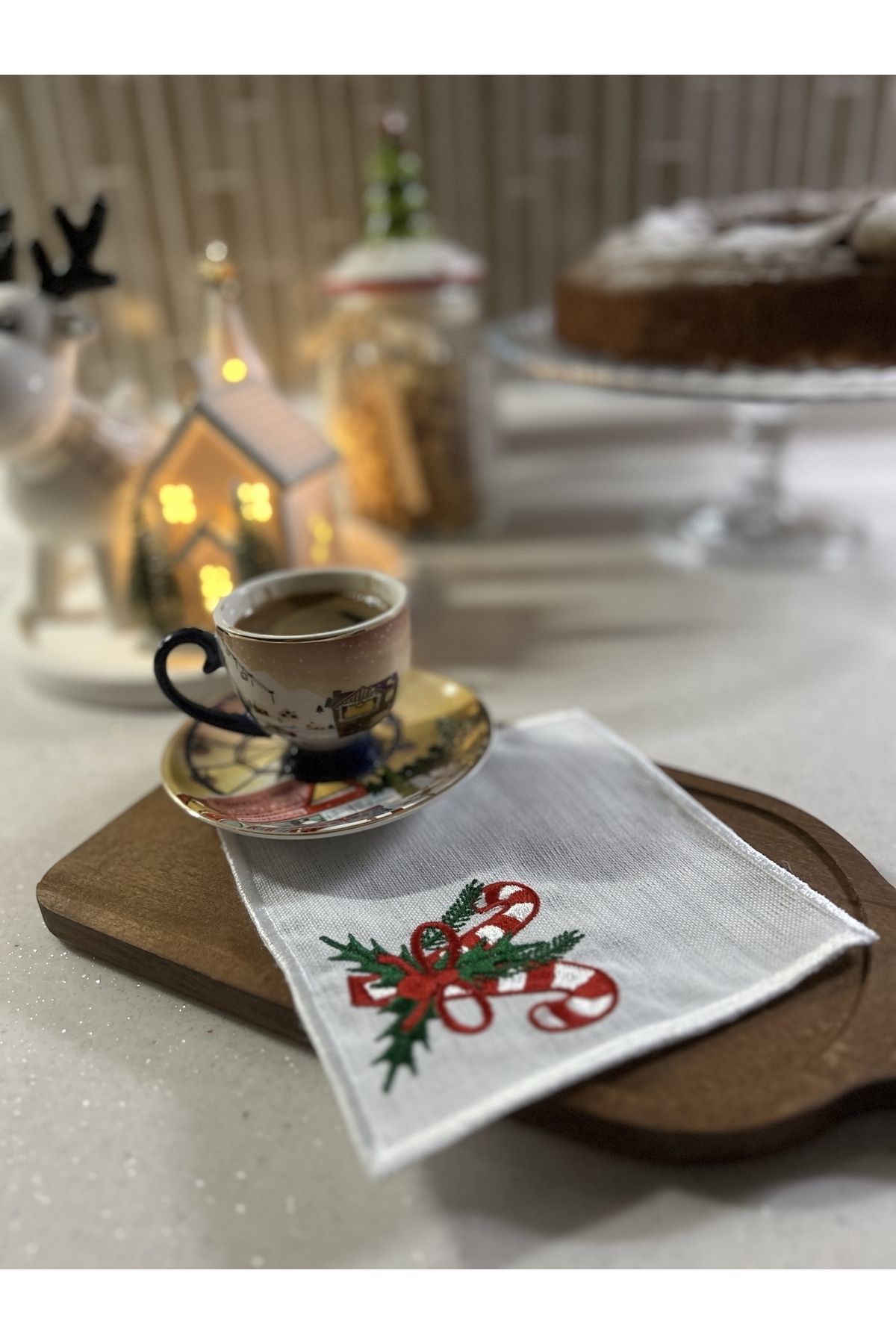ELFİDA Parti Sunum Peçetesi Kokteyl Kahve Yanı Dekoratif Bardak Altlığı Nakışlı Yılbaşı Baston Şeker 1 Adet