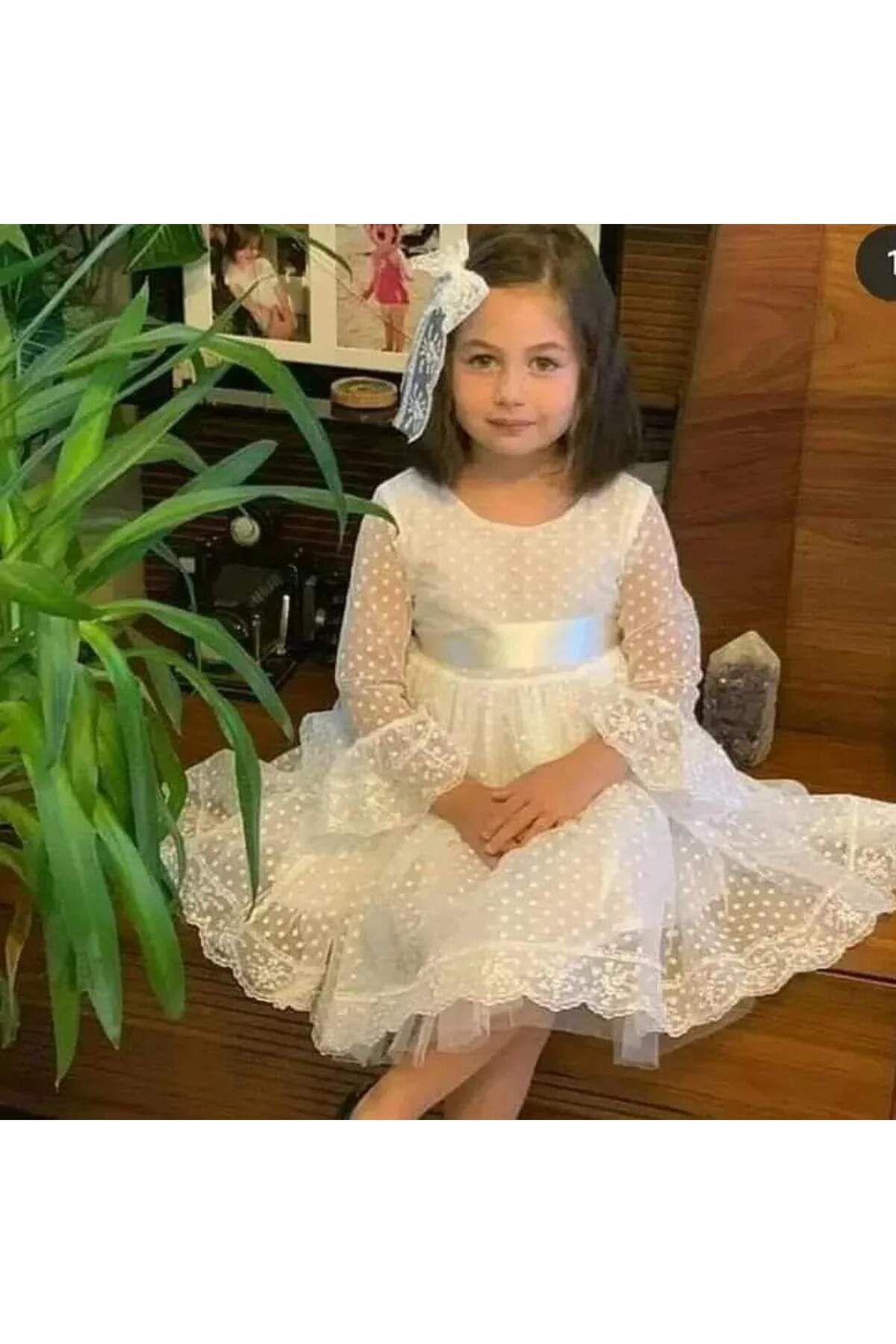Kokosh Kız çocuk puantiye deseli tokalı abiye elbise