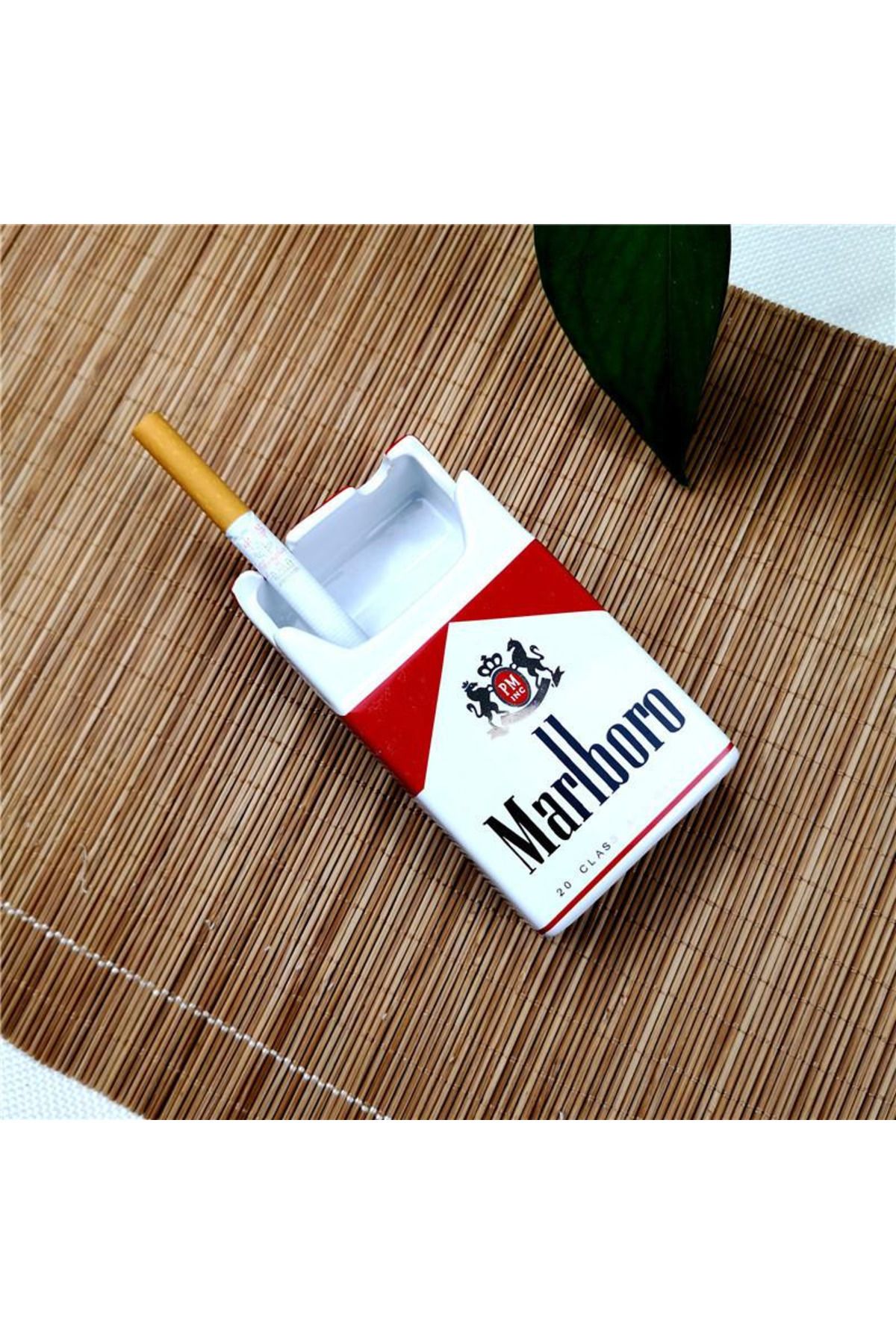 HEDİYEVİM Dekoratif Sigara Paketi Şeklinde Küllük Sigara Paketi Şeklinde Seramik Kül Tablası Marlboro Model
