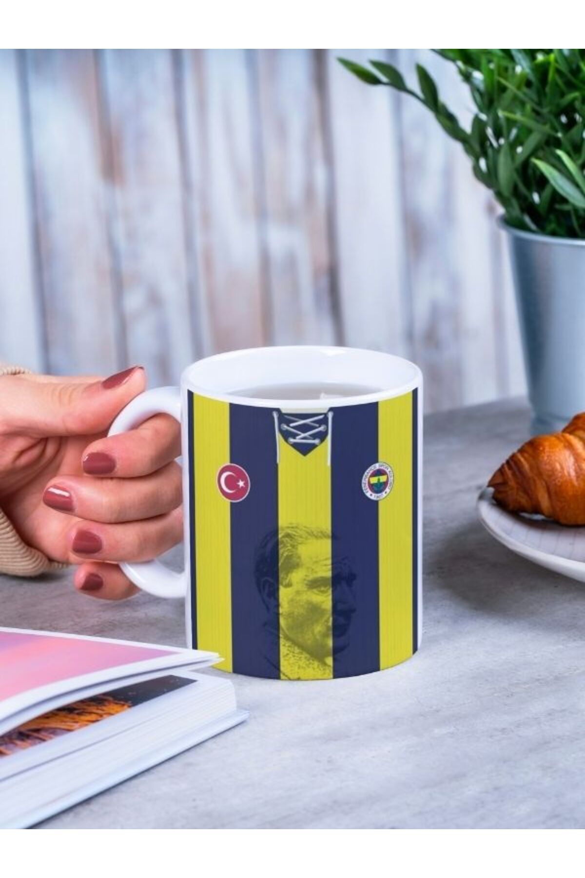 BECUPPA Fenerbahçe Cumhuriyetin 100. Yılı Forması Tasarımlı Kupa Bardak Porselen 300ml