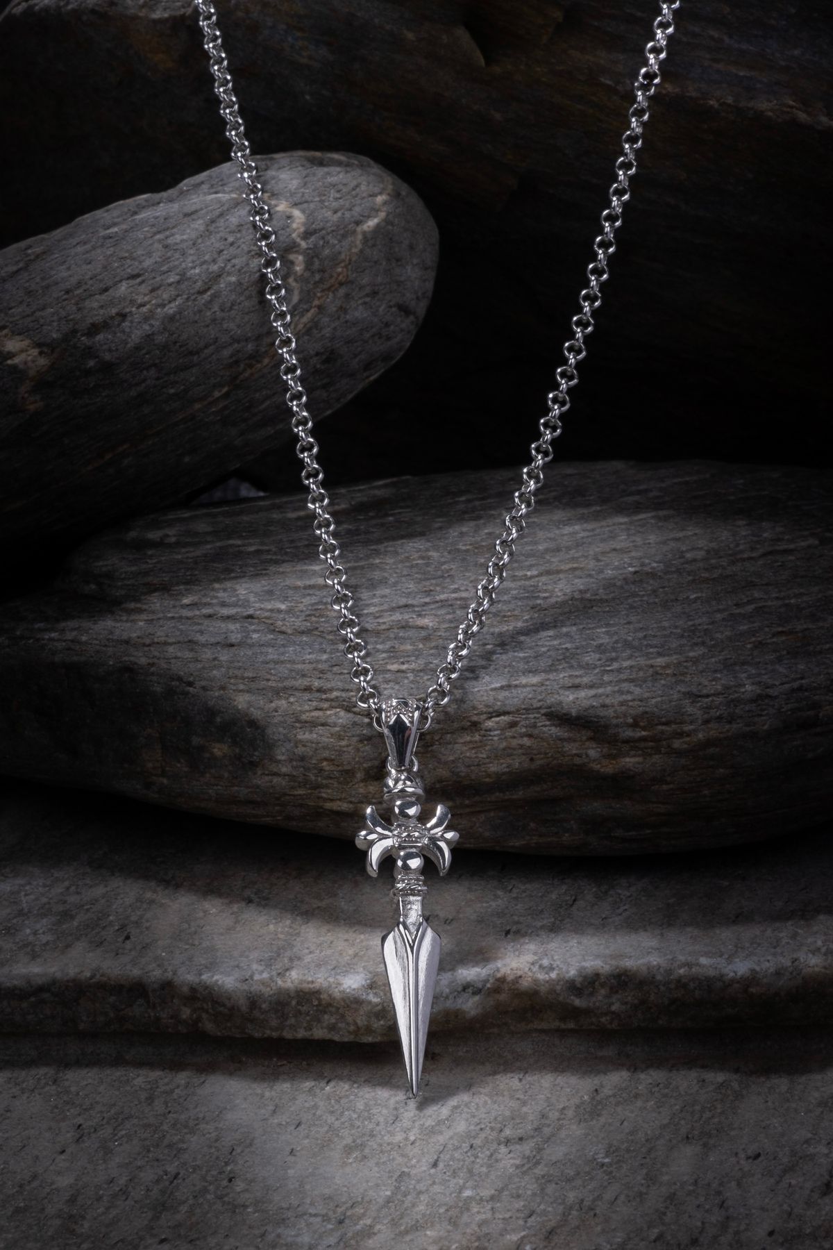 Atolyewolf Spear Necklace In Silver