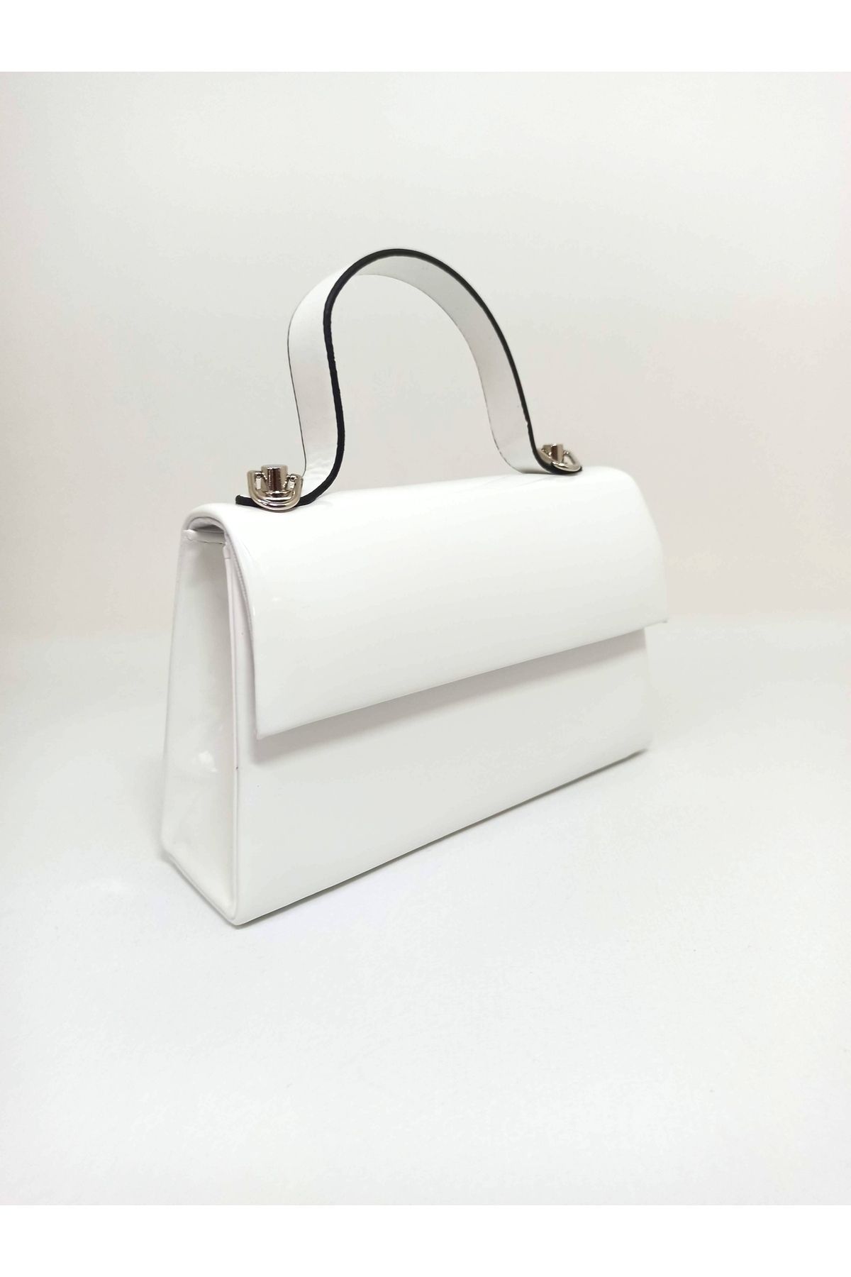 dizaynbag Kadın beyaz rugan mini abiye çanta