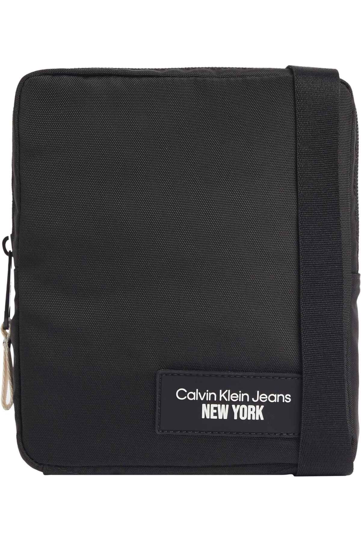 Calvin Klein SPORT ESSENTIALS REPORTER18 NY
