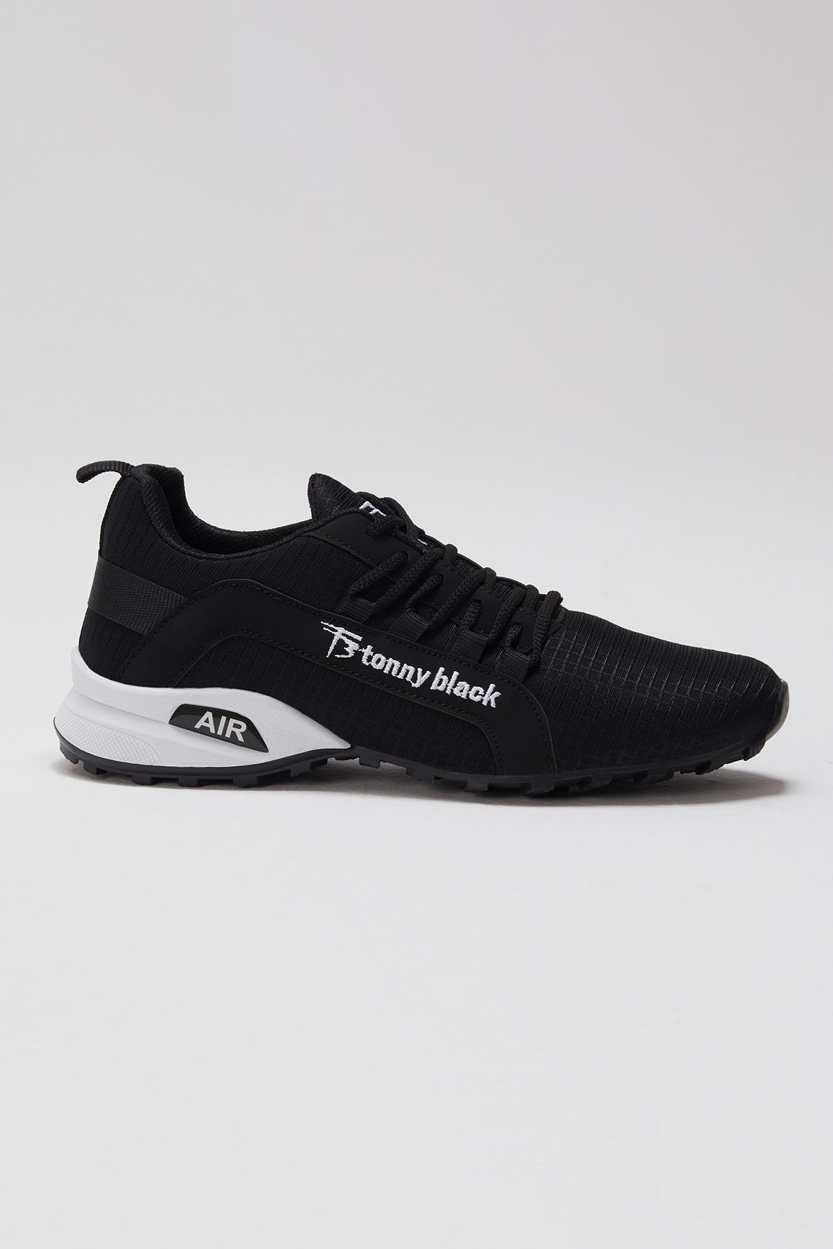 Tonny Black Erkek Siyah Beyaz Rahat Kalıp Termo Taban Bağcıklı Sneaker
