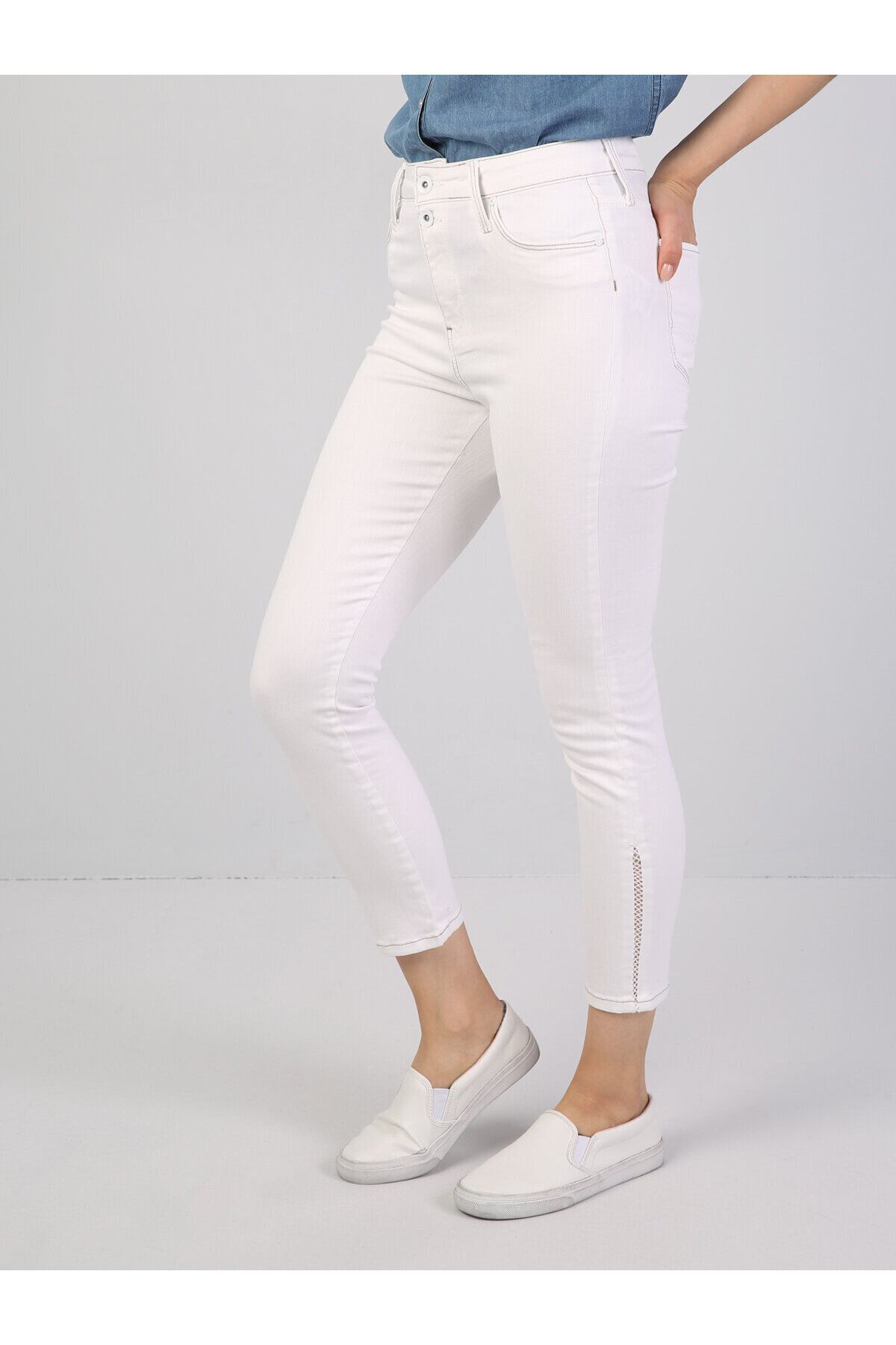 Colin’s 760 Dıana Yüksek Bel Dar Paça Super Slim Fit Beyaz Kadın Jean Pantolon