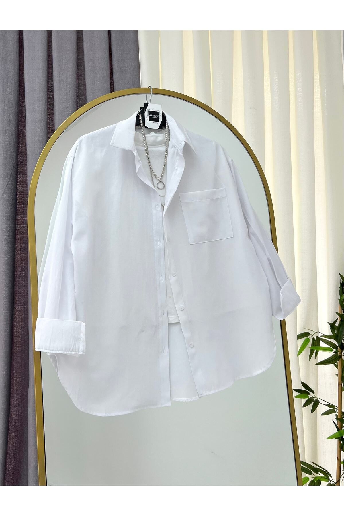 modabetce Gömlek Beyaz Oversize Balon Kol Pile Detaylı Uzun Basic Kadın Gömlek 0001