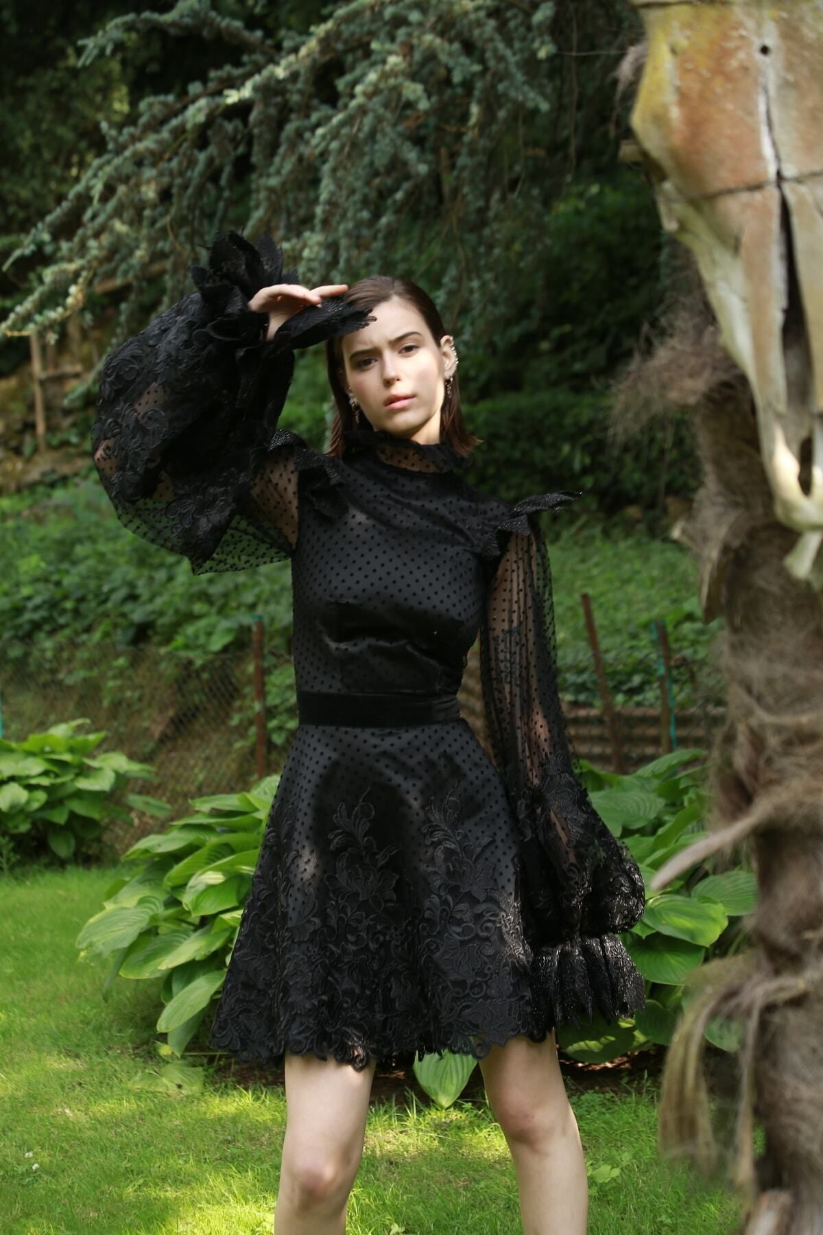 Rheme And Fons Özel Tasarım Couture El Işçiliği Siyah Abiye Tül Tasarım Elbise