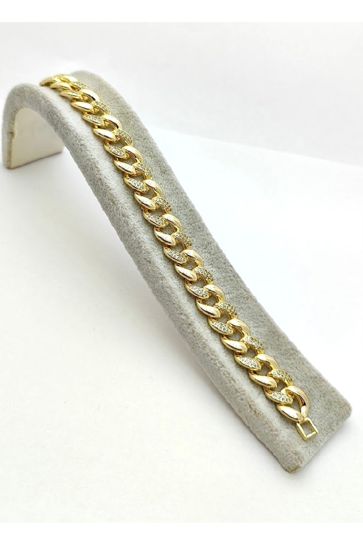 Gigi Jewelleryy Çelik Taşlı Zincir Bileklik Gold