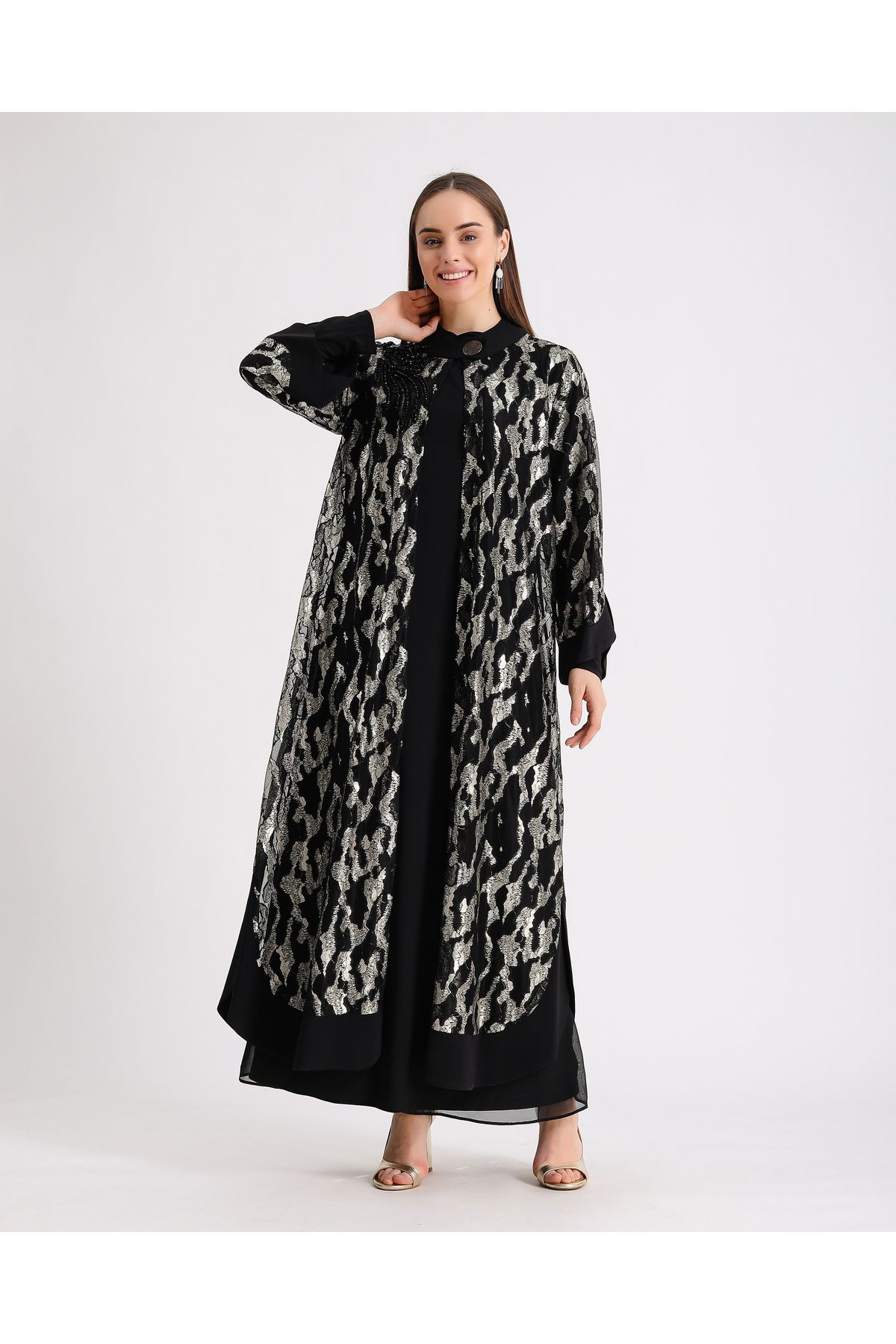 Melisa Boutique By Selma Özkan Buson tel kırma el işlemeli abaya ceket