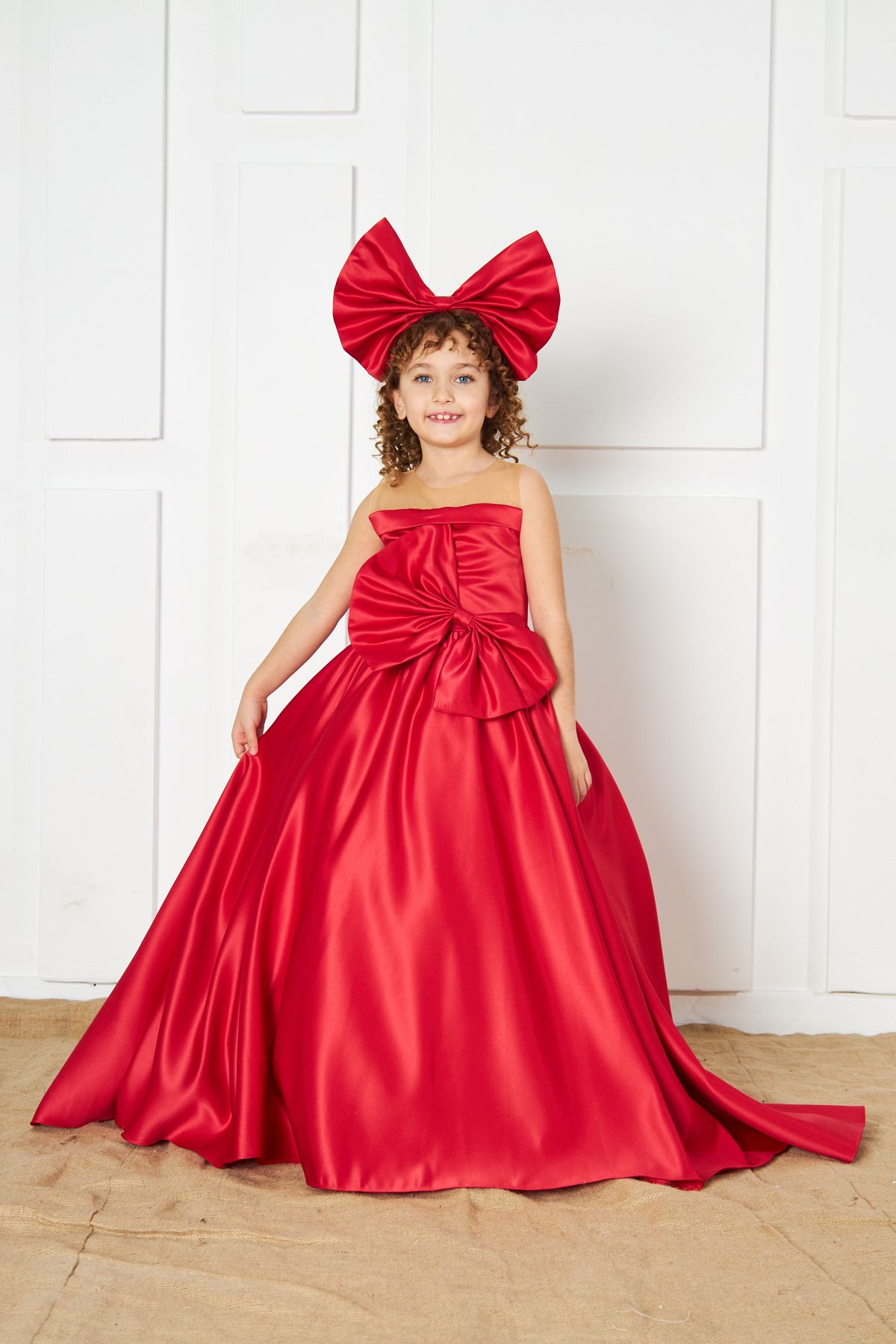 zühre balaban Kırmızı Fiyonklu Kız Çocuk Abiye Elbise