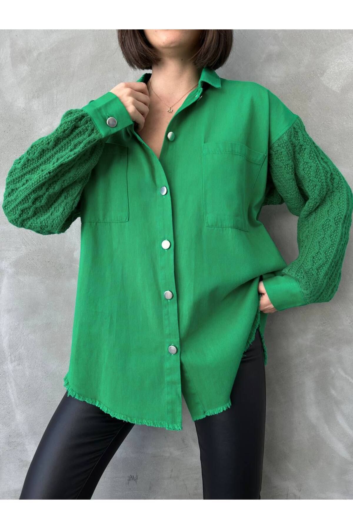 DuSiMoDa Kadın Yeşil Gömlek Ceket Kolları Triko Detaylı Çift Cepli Etek Uçları Püsküllü Demir Düğme Detaylı