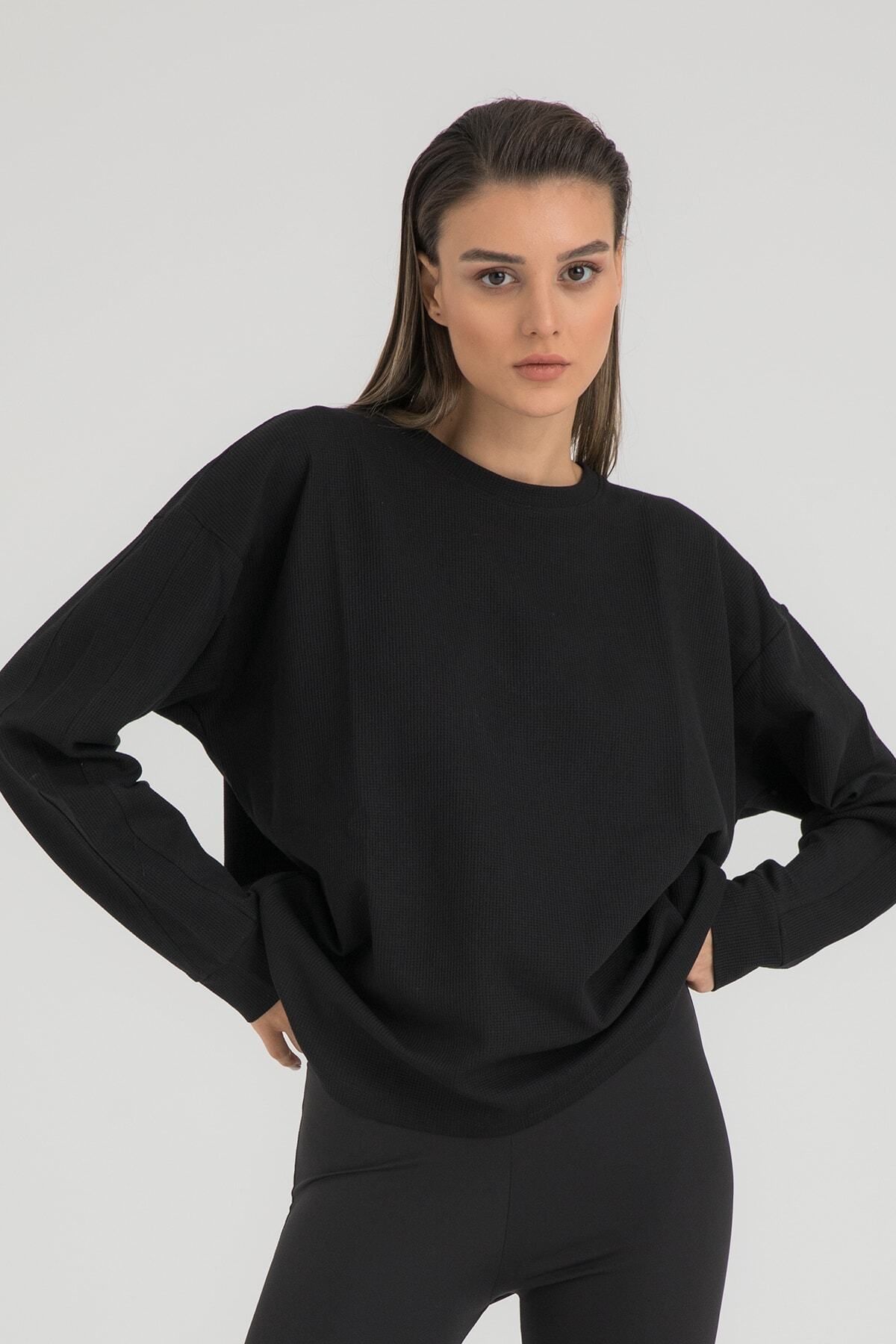 SHEISMONO Dokulu Uzun Kollu Oversize T-shirt Siyah