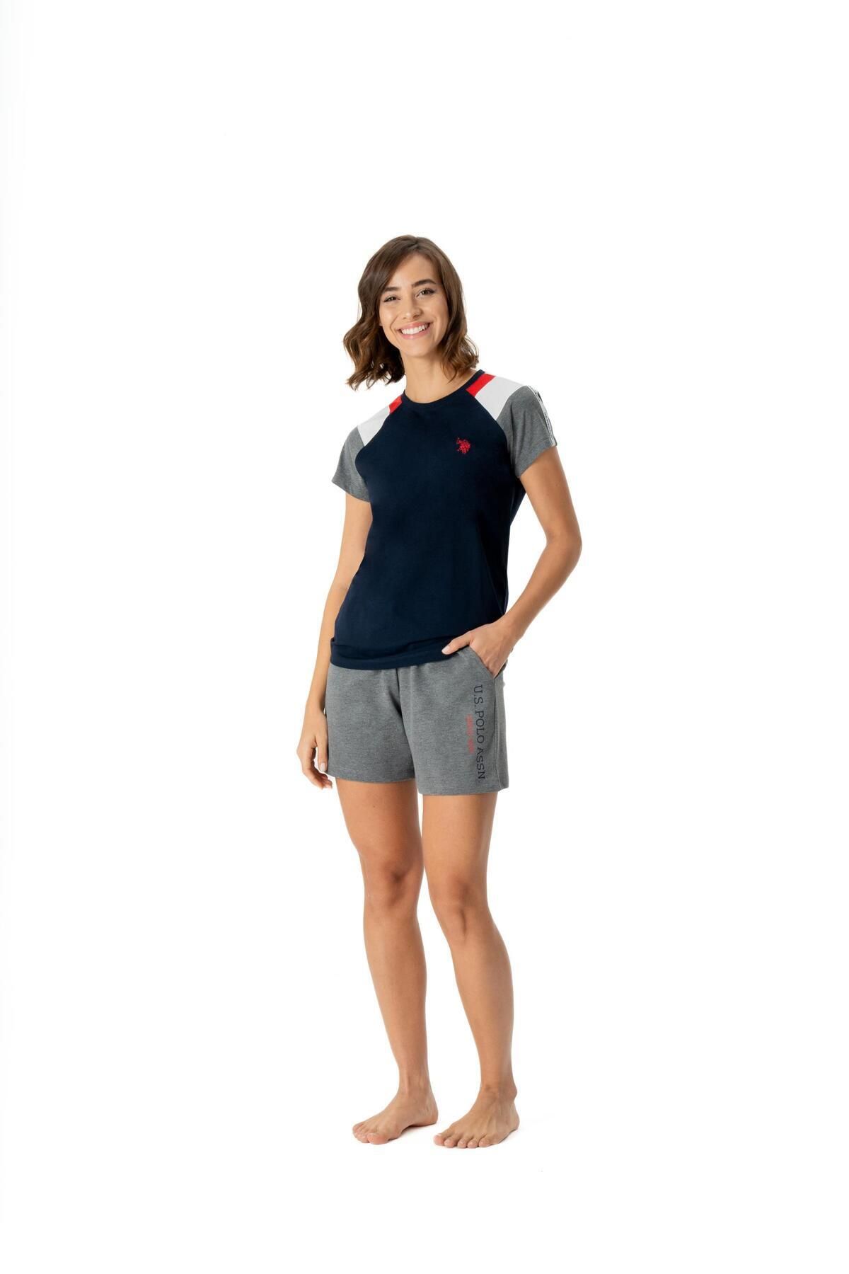 U.S. Polo Assn. U.S. Polo Assn. Kadın Lacivert T-Shirt Cepli Şort Takımı 024Y.1Z6ET.9.A.8G.8.RP