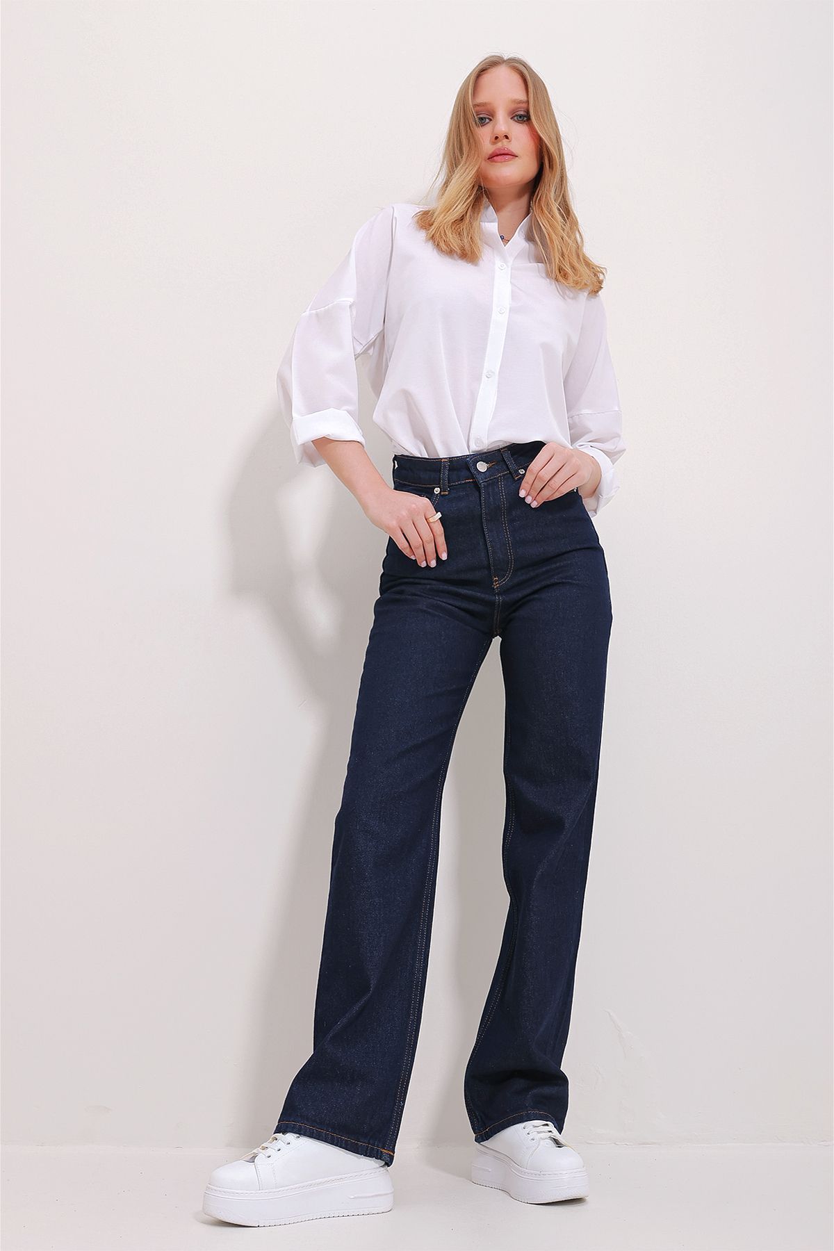 Trend Alaçatı Stili Kadın Koyu Lacivert Yüksek Bel 5 Cepli Wide Leg Palazzo Pantolon ALC-X11470