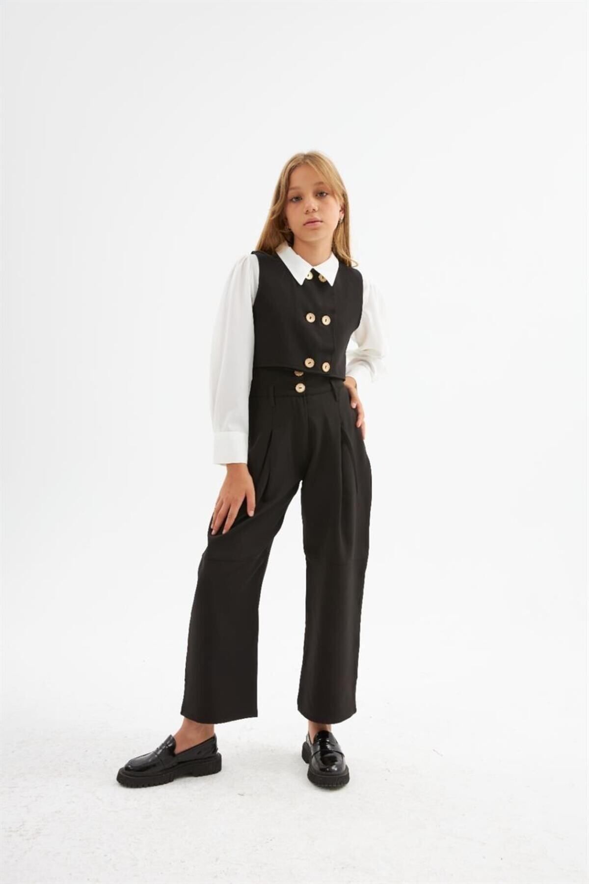 Hilal Akıncı Kids Kız Çocuk Gold Düğme Detaylı Yelek ve Geniş Paça Pantolon Beyaz Gömlek 3'lü Takım