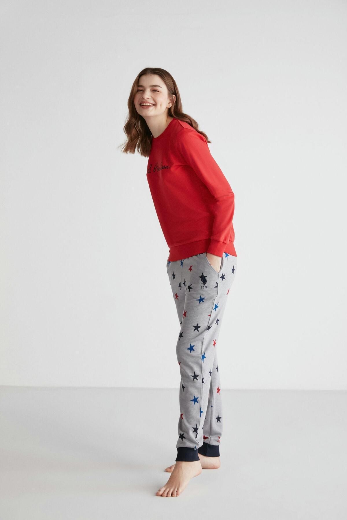 U.S. Polo Assn. Kadın Pamuklu Yıldız Desenli Kırmızı & Gri Dar Paça 2'li Pijama Takımı