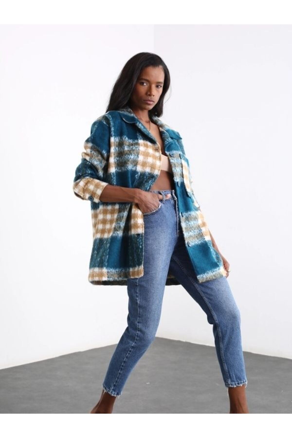 Atelier Bik Kadın Mavi Ekose Geniş Kalıp Palto