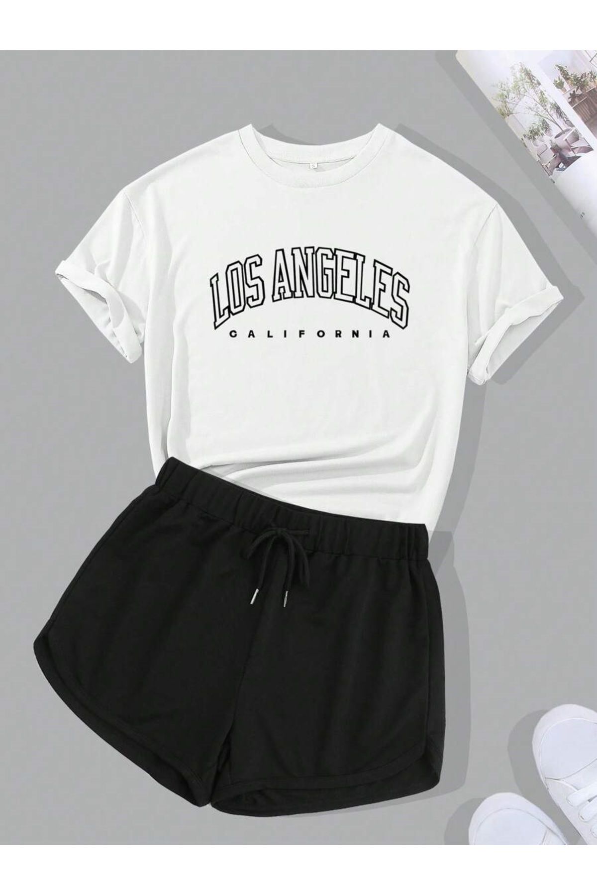 MOONBULL Kadın Los Angeles Baskılı T-shirt Şort Takım