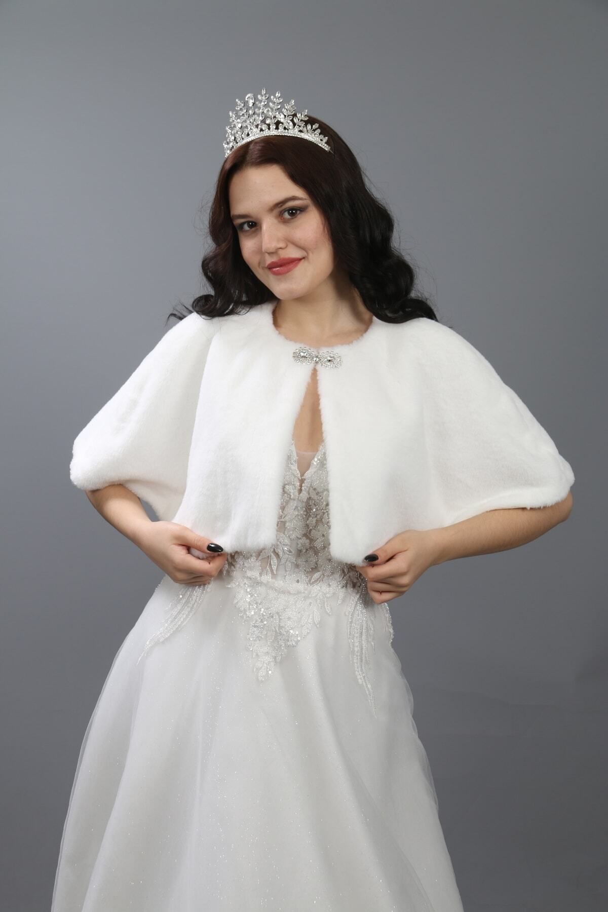 paris in paris Gelinlik Kürkü-gelin Ceket-gelinlik Bolero-gelinlik Etol-nikah Kürk-gelinlik Aksesuarları-abiye Şal