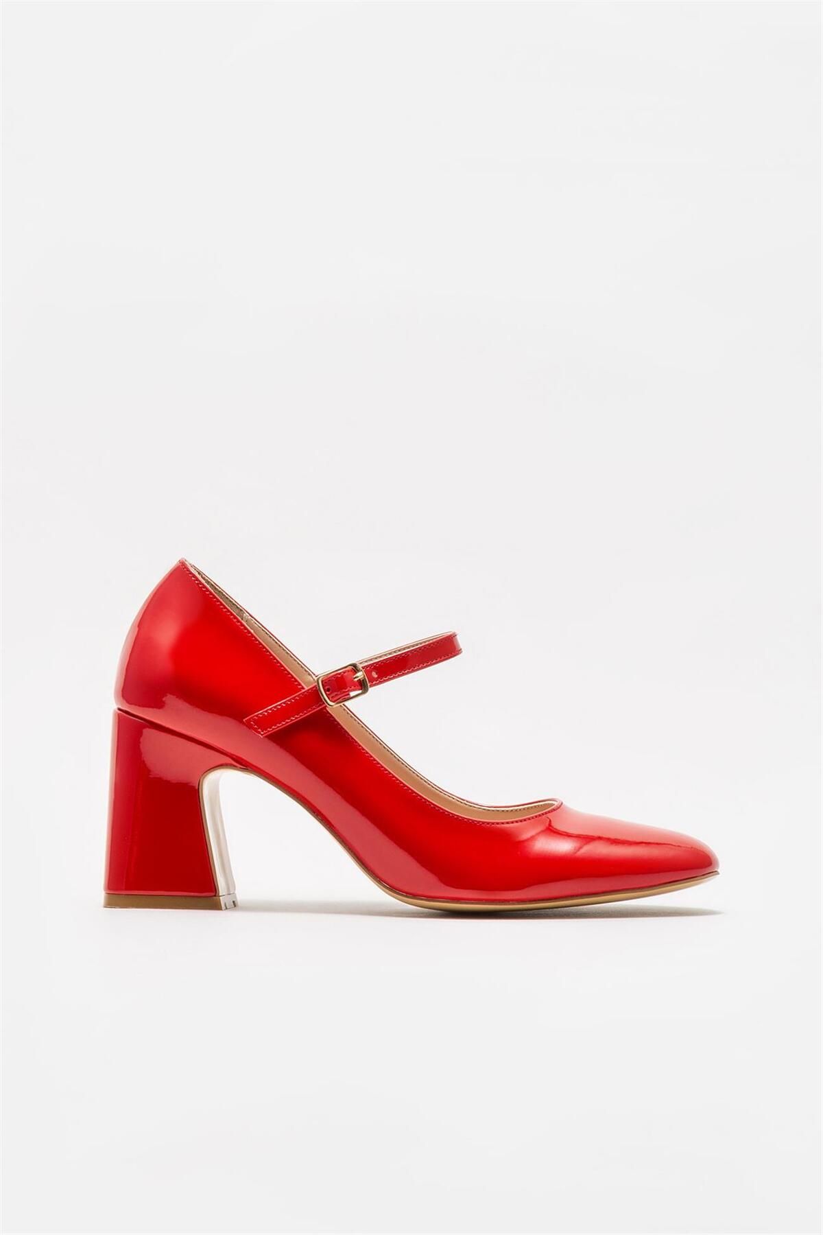 Elle Kırmızı Kadın Topuklu Ayakkabı