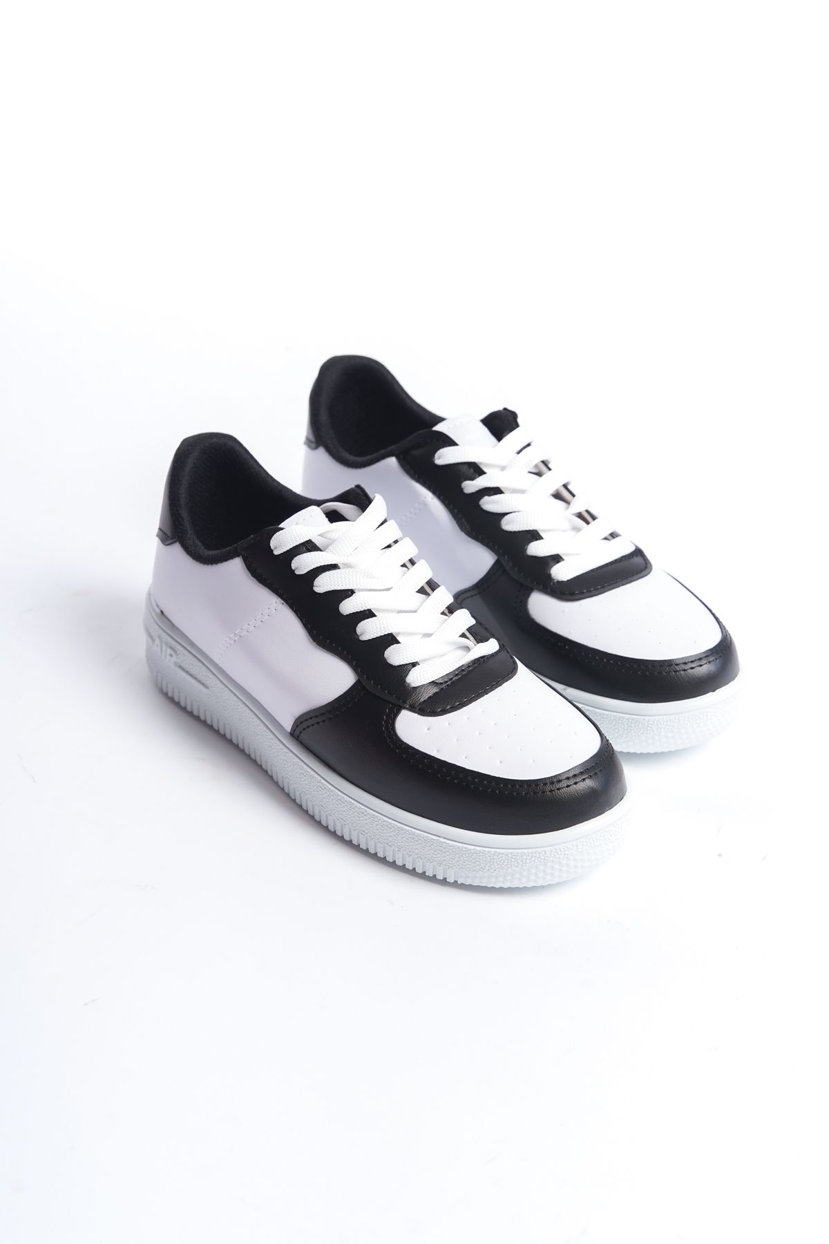 BAKGİY Beyaz-Siyah-Beyaz Kadın Sneaker BG1003-101-0001