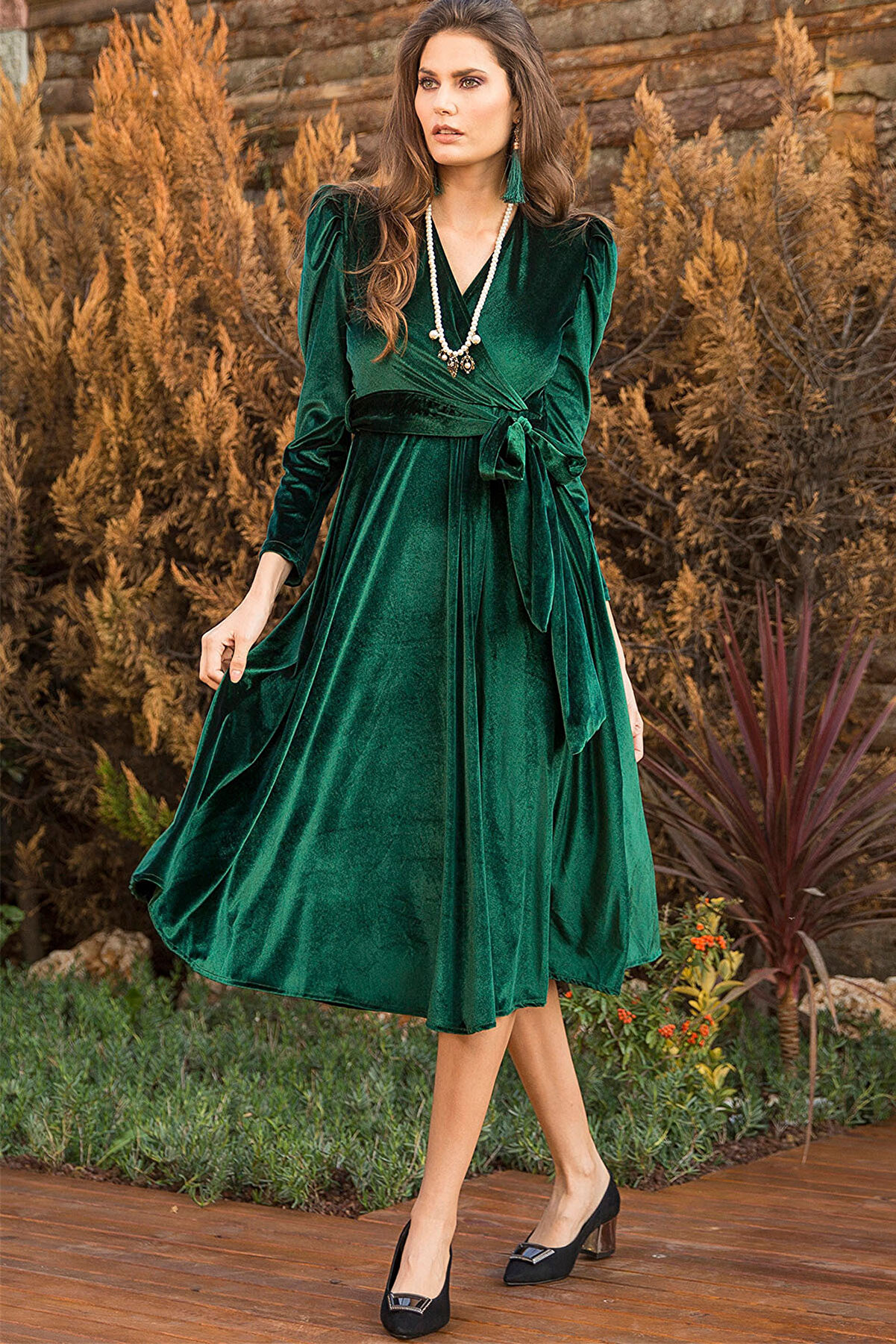 Elbise Delisi Yeşil Karpuz Kol Kruvaze Kadife Kuşaklı Büyük Beden Elbise