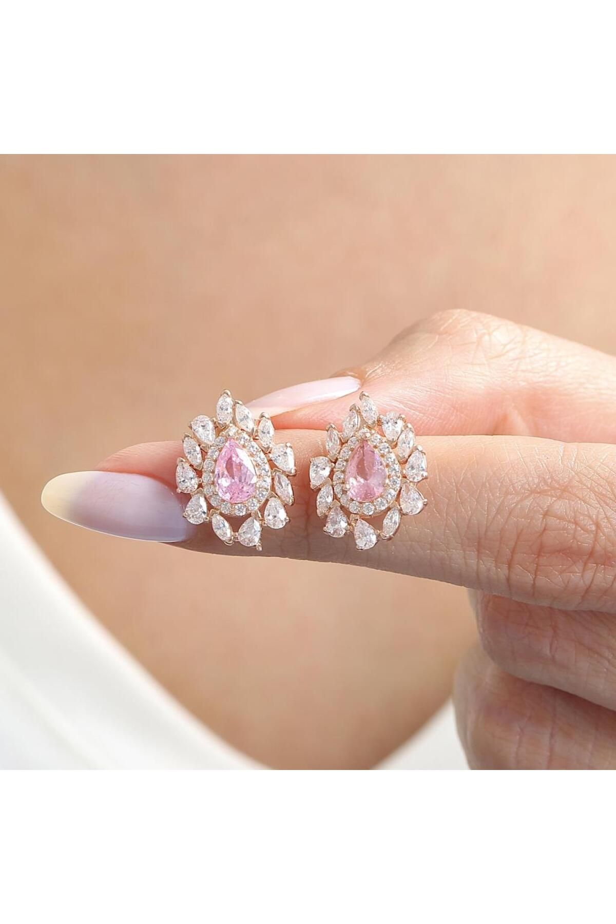 Effective Diamond İstanbul İhtişamı Rose Renk Pink Taşlı Gümüş Küpe