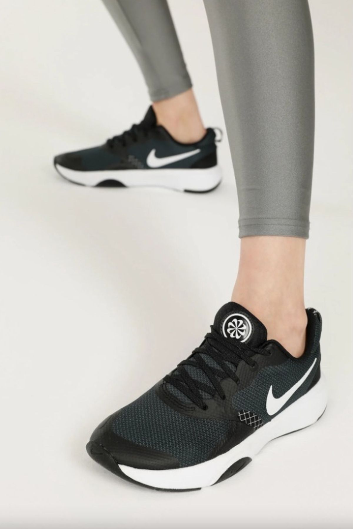 Nike City Rep TR Kadın Antrenman Ayakkabısı