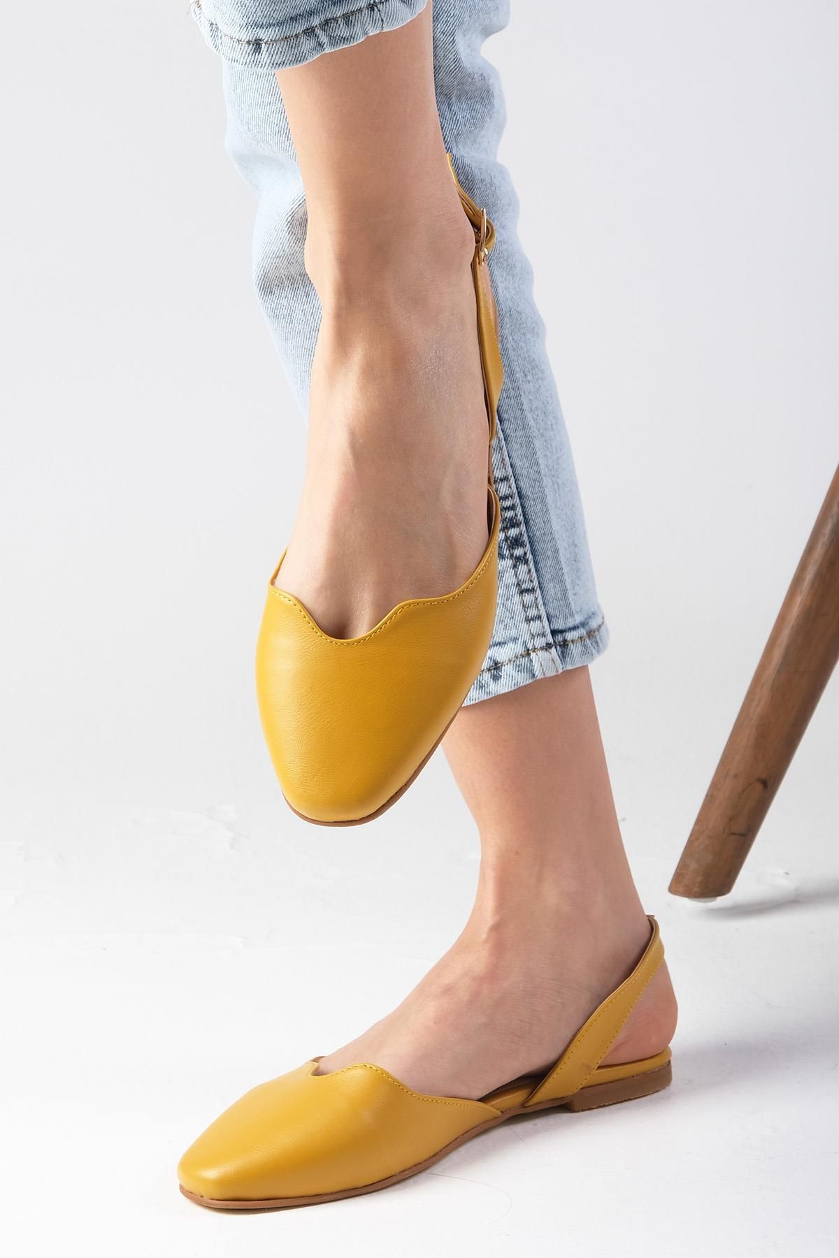 Mio Gusto Mayra Sarı Renk Arkası Açık Küt Burunlu Kadın Babet Ayakkabı