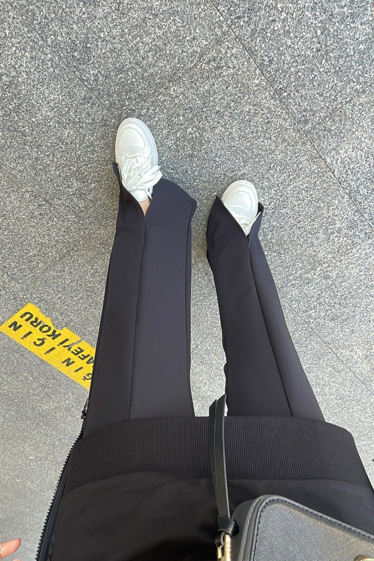Ka Hijab Yırtmaç Detay Pantolon - Siyah