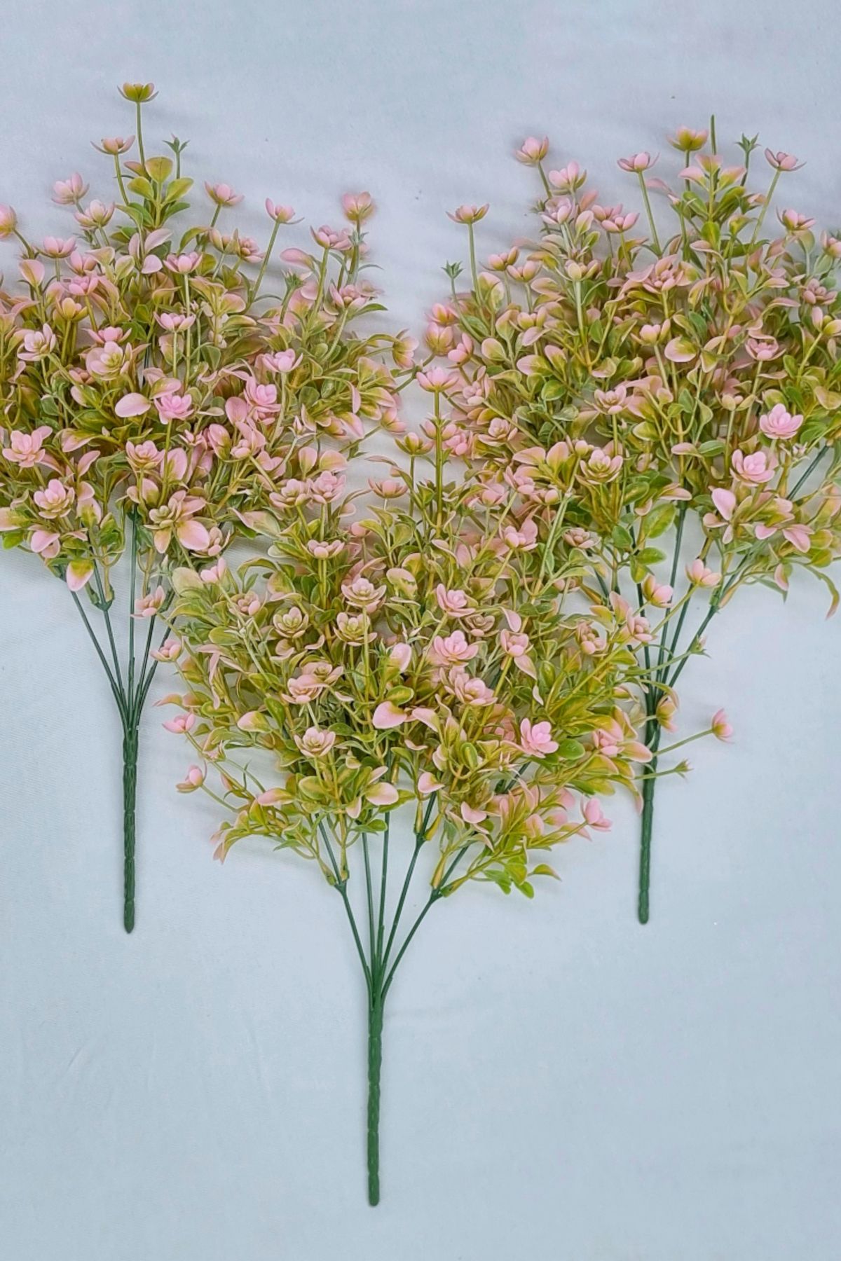 MD Aspiz Flowers Yapay Kaliteli Şimşir Demeti Garnitür Yeşil Aradal Dekoratif Fern Gül Çiçeği Buketi Saksısız