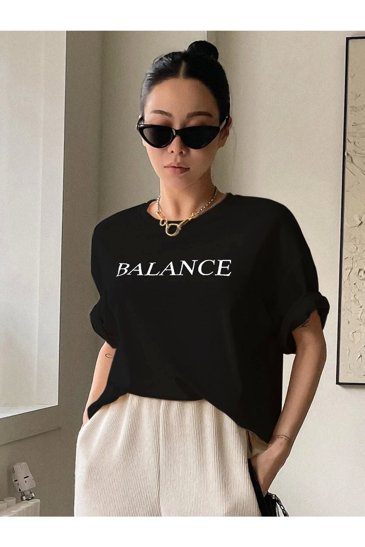 AFROGİYİM Kadın Siyah Balance Baskılı Oversize T-shirt