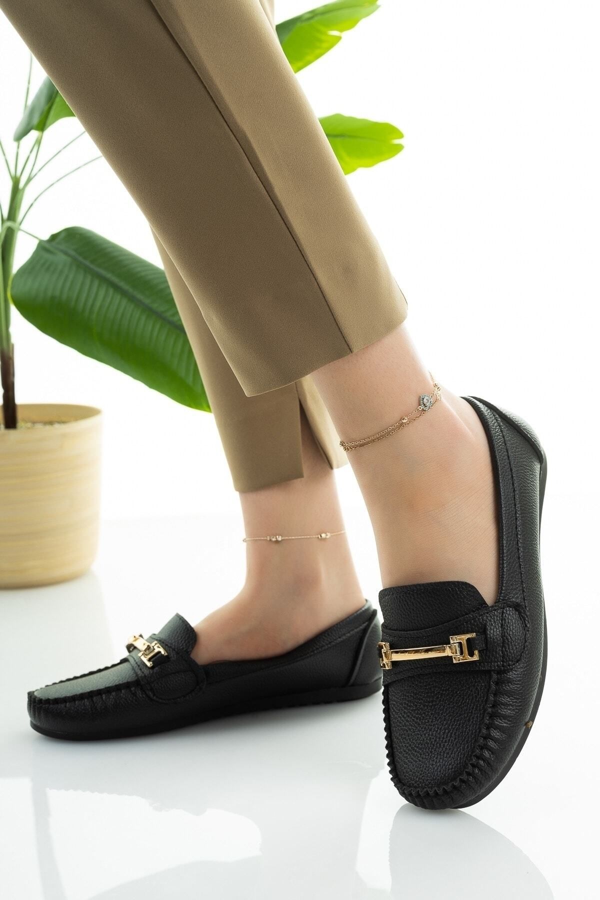Modafırsat Kadın Babet Siyah Zincir Tokalı Hafif Rahat Taban Şık Günlük Ayakkabı
