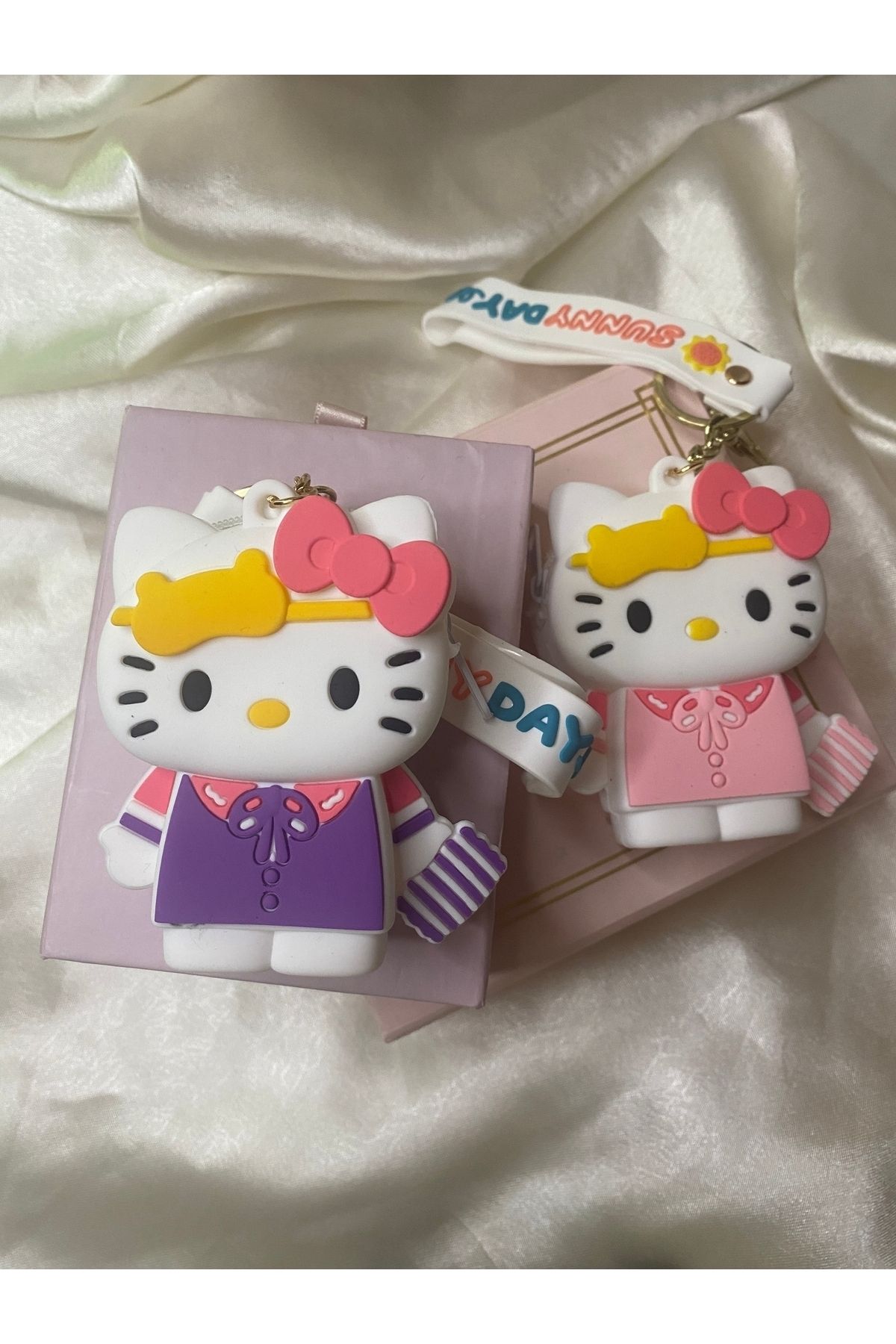 Hello Kitty 1 adet Hello kitty cüzdanlı anahtarlık çanta süsü yumuşak doku