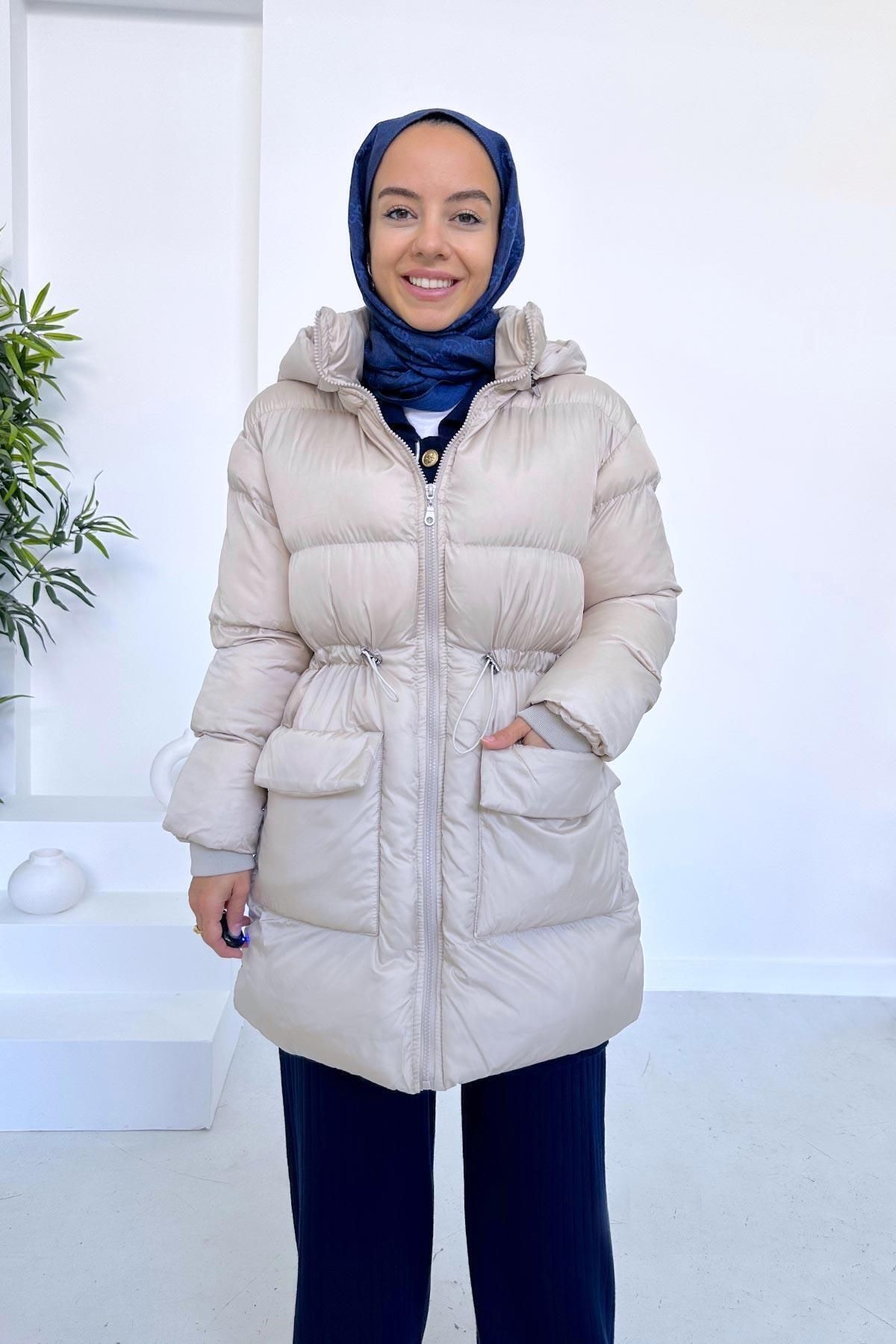 Ka Hijab Beli Büzgülü Kapüşonlu Puf Şişme Tesettür Mont - Bej
