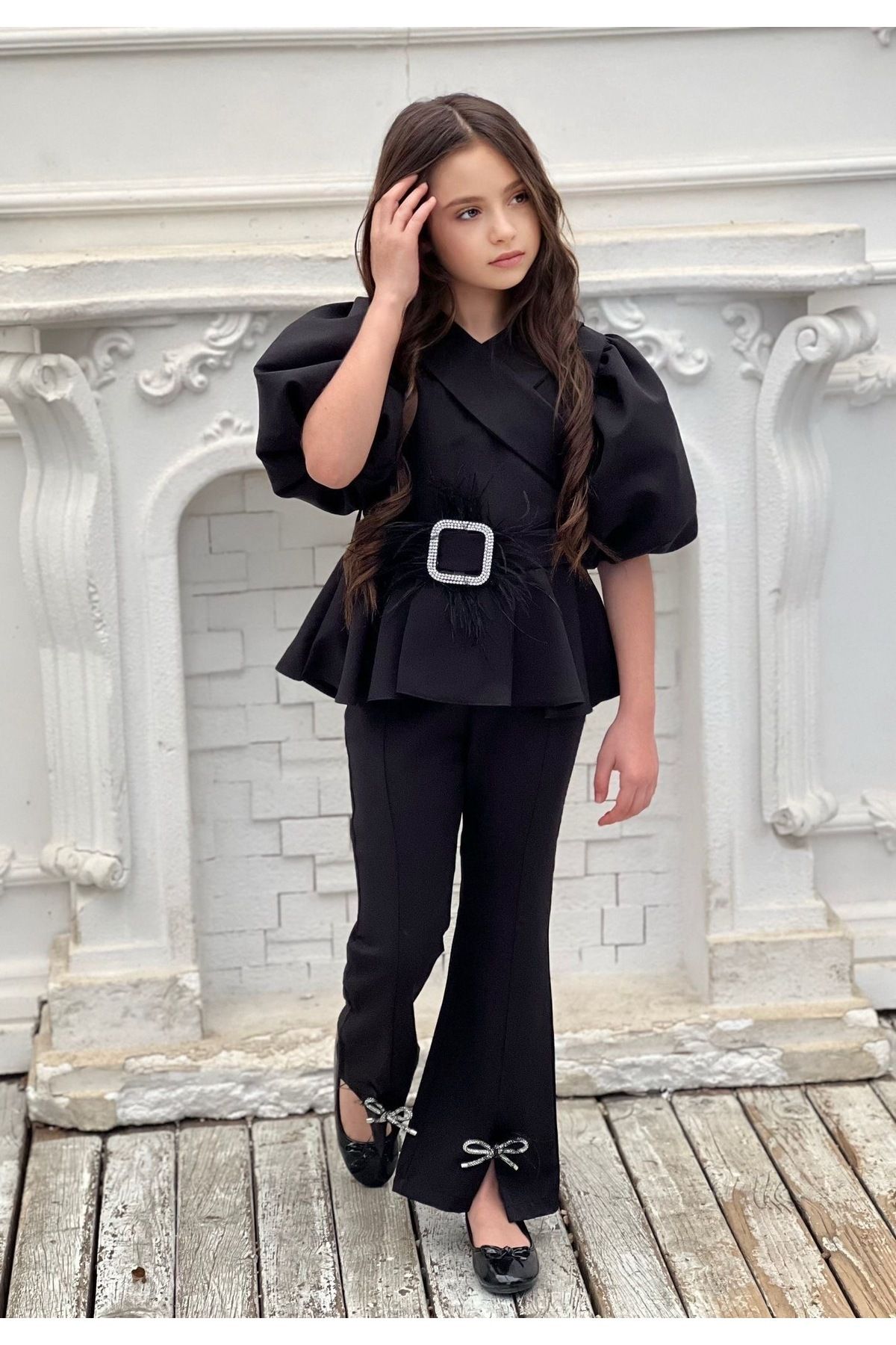 QLAZZA Kız Çocuk Siyah Pantolon/bluz Ikili Takım (DAR KALIPTIR BÜYÜK BEDEN TERCİH EDİNİZ)