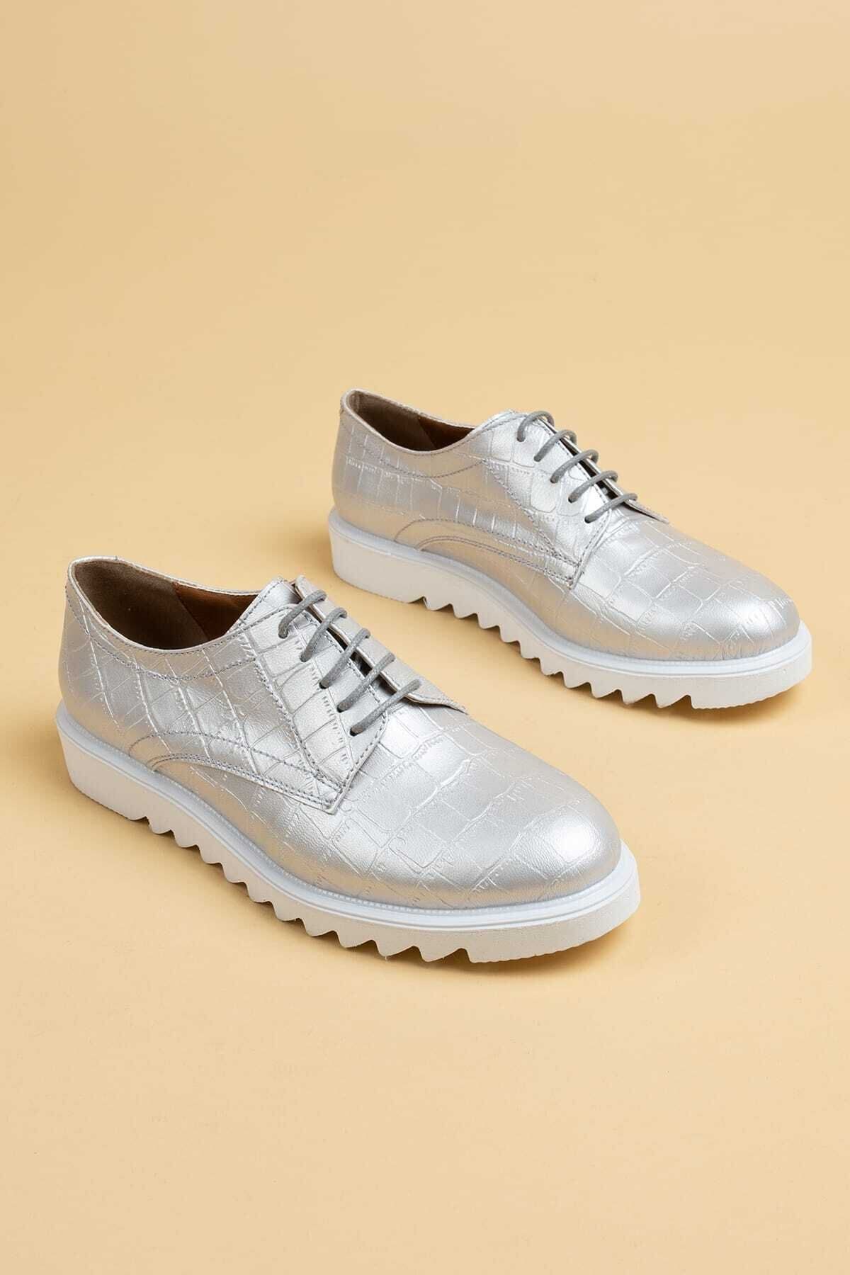 Deery Hakiki Deri Gümüş Rengi Oxford Günlük Kadın Ayakkabı