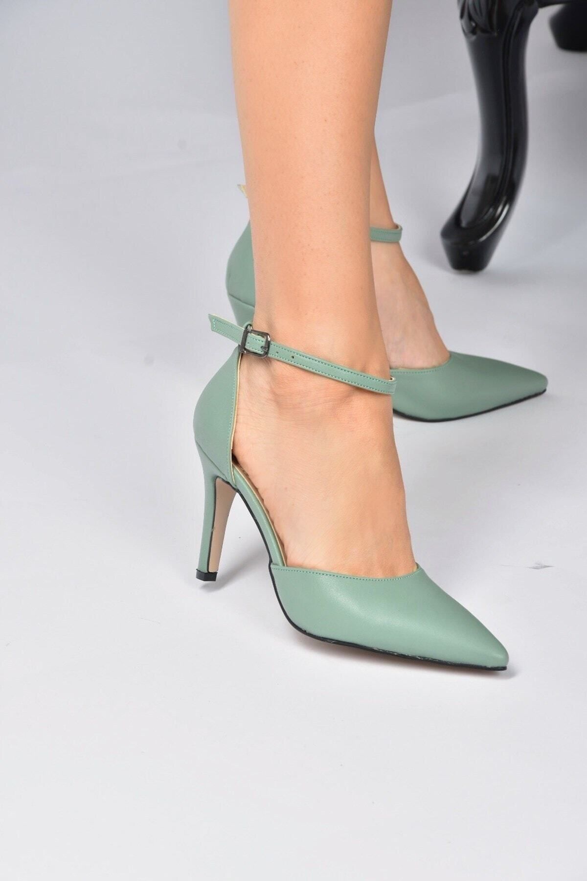 Fox Shoes Kadın Yeşil Topuklu Ayakkabı K404010709