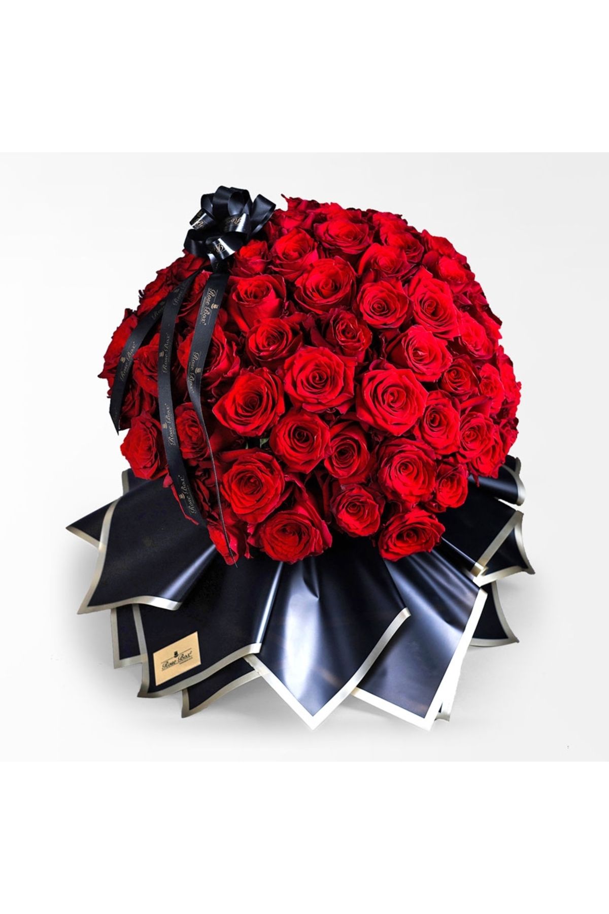Çiçek Grand Noir - 100 Kırmızı Gül Buketi - Siyah Ambalaj